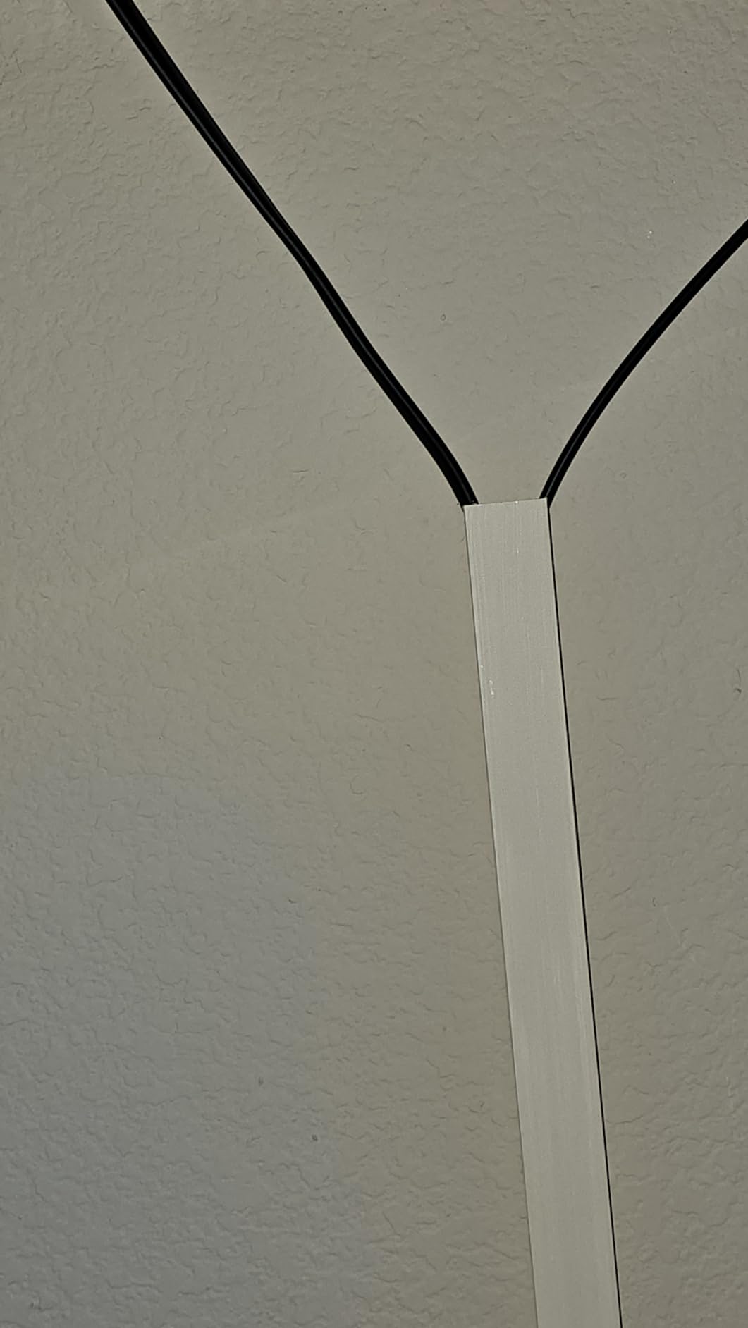 YesBes 116in Cord Hider Kit, Cord Covers for Wires on Wall, Paintable Cable Raceway, Cord Hider for Wall Mount tv, tv Cable Hider Wall kit, Wire Covers for Cords, W0.96in X H0.57in, White customer photo 2