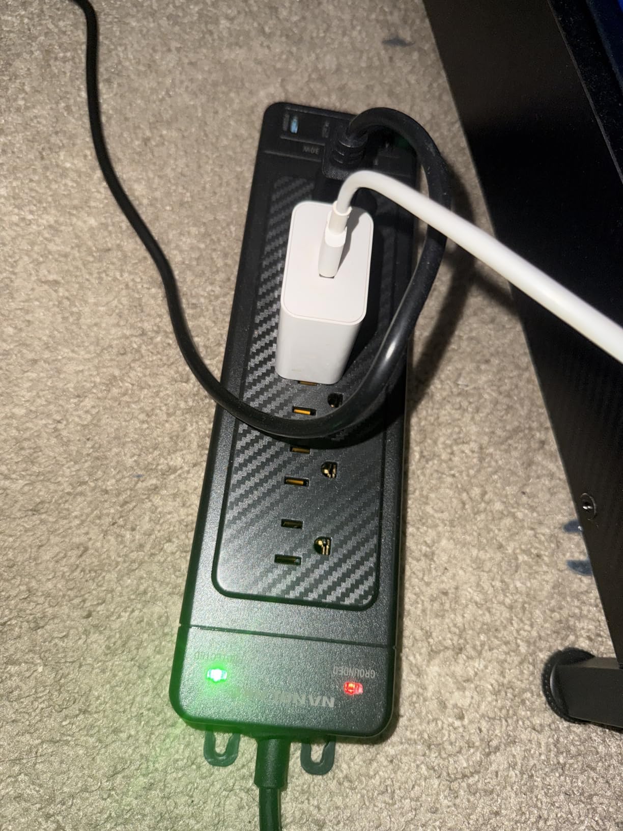 Surge Protector Power Strip 10ft Cord/High Joules Surge Protection (4800J) /Heavy Duty/Multiple outlets/Mountable/ 18AC/15A/USB A+C(PD20W),Flat Plug, Commercial,Industrial,Office,Home,Black customer photo 2