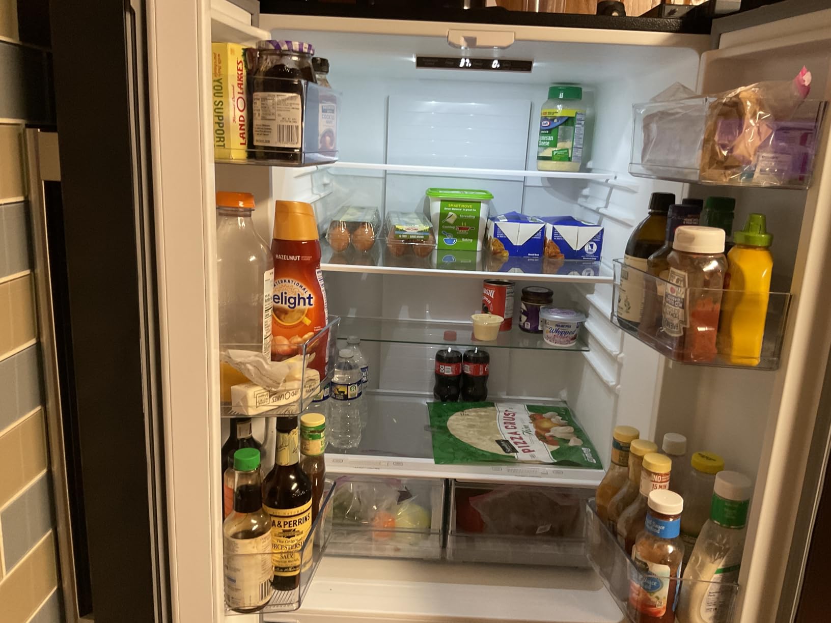 BLACK+DECKER 16 Cu. Ft. French Door Refrigerator with Built-in Ice Maker, Full Size Refrigerator with Bottom Mount Freezer Drawer, Frost Free, ENERGY STAR certified, BRF1600GIMB, Black customer photo 1