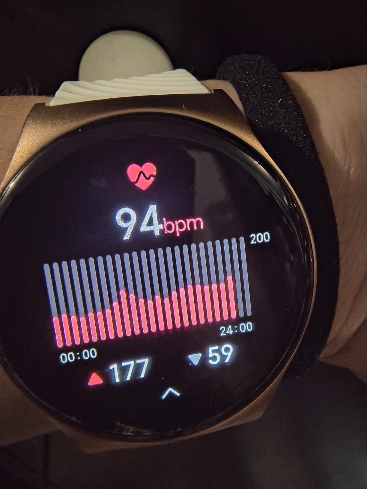 Motorola Moto Watch 120 - Premium Bluetooth Smartwatch with AMOLED Display, 10-Day Battery, Heart Rate & SpO2 Tracking, Fitness & Health Monitoring, Compatible with Android and iPhone - Phantom Black customer photo 2