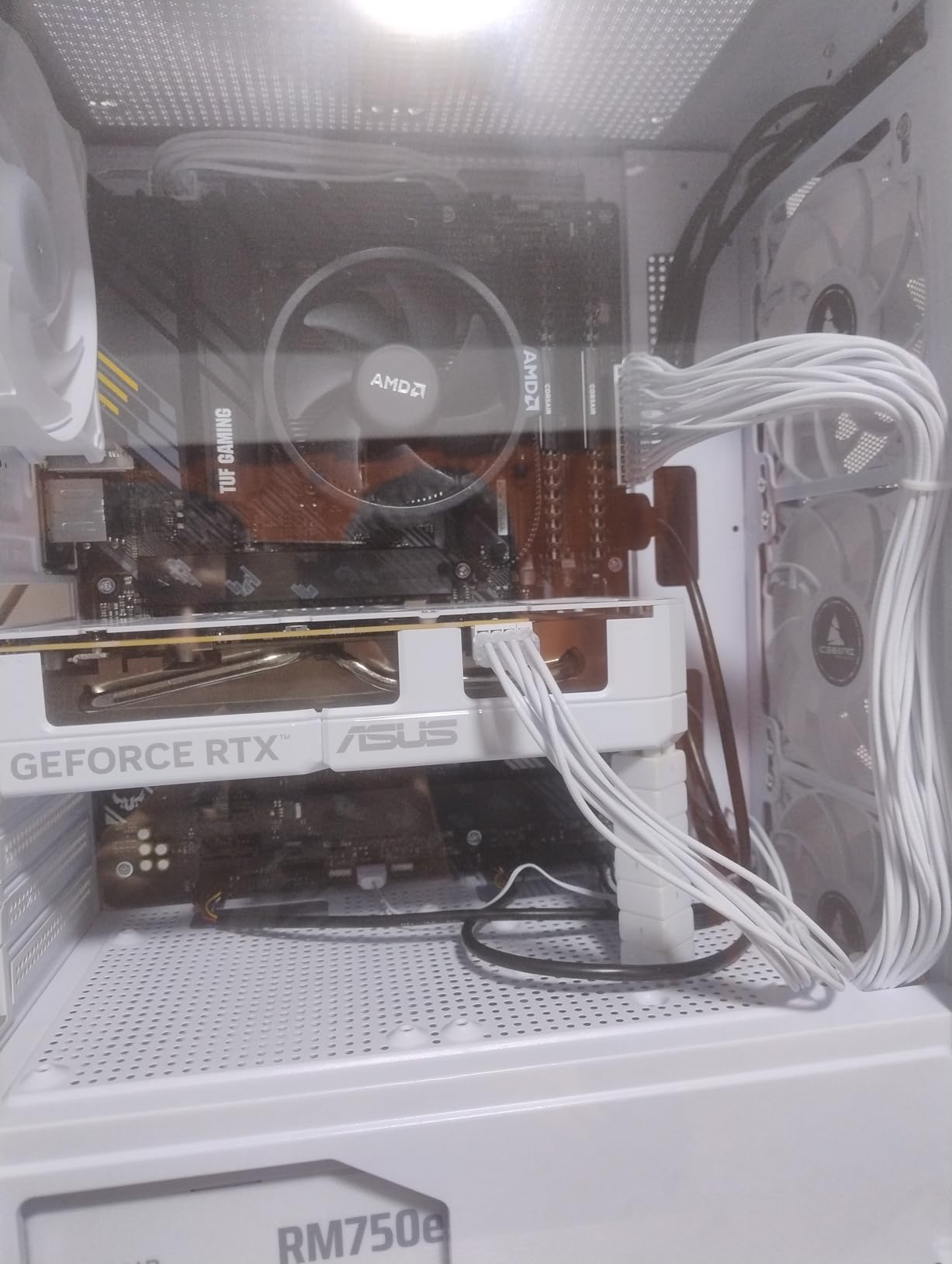 Crucial P310 2TB SSD, PCIe Gen4 NVMe M.2 2280, Up to 7,100MB/s, for Laptop, Desktop (PC), & Handheld Gaming Consoles - CT2000P310SSD801 customer photo 2