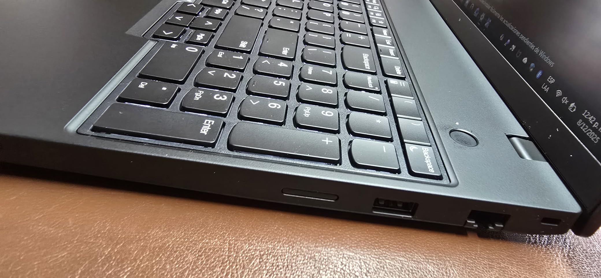 ThinkPad T16 Gen 4 AI Business Laptop 16