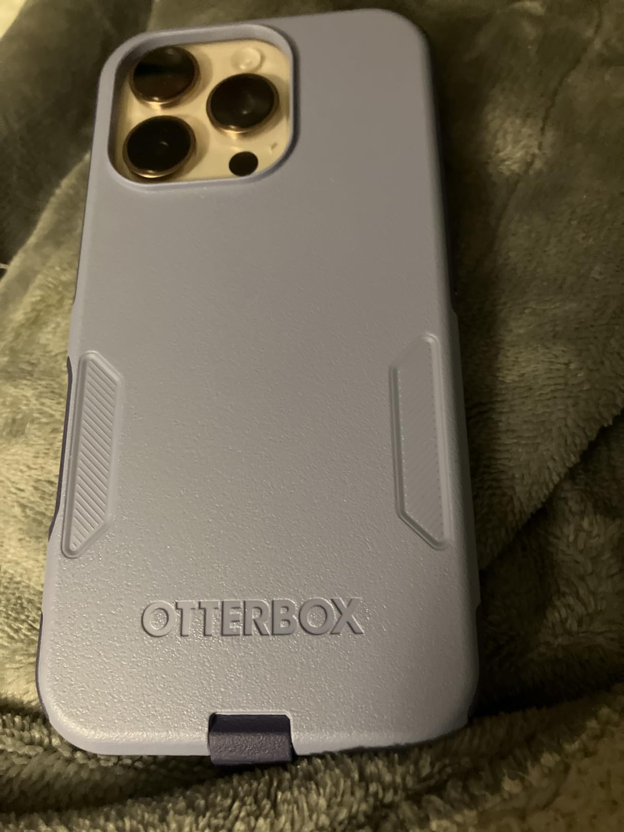 OtterBox iPhone 16 Commuter Series Case - Black, Thin & Protective iPhone Case, Dual-Layer, Impact Absorbing iPhone Case customer photo 1