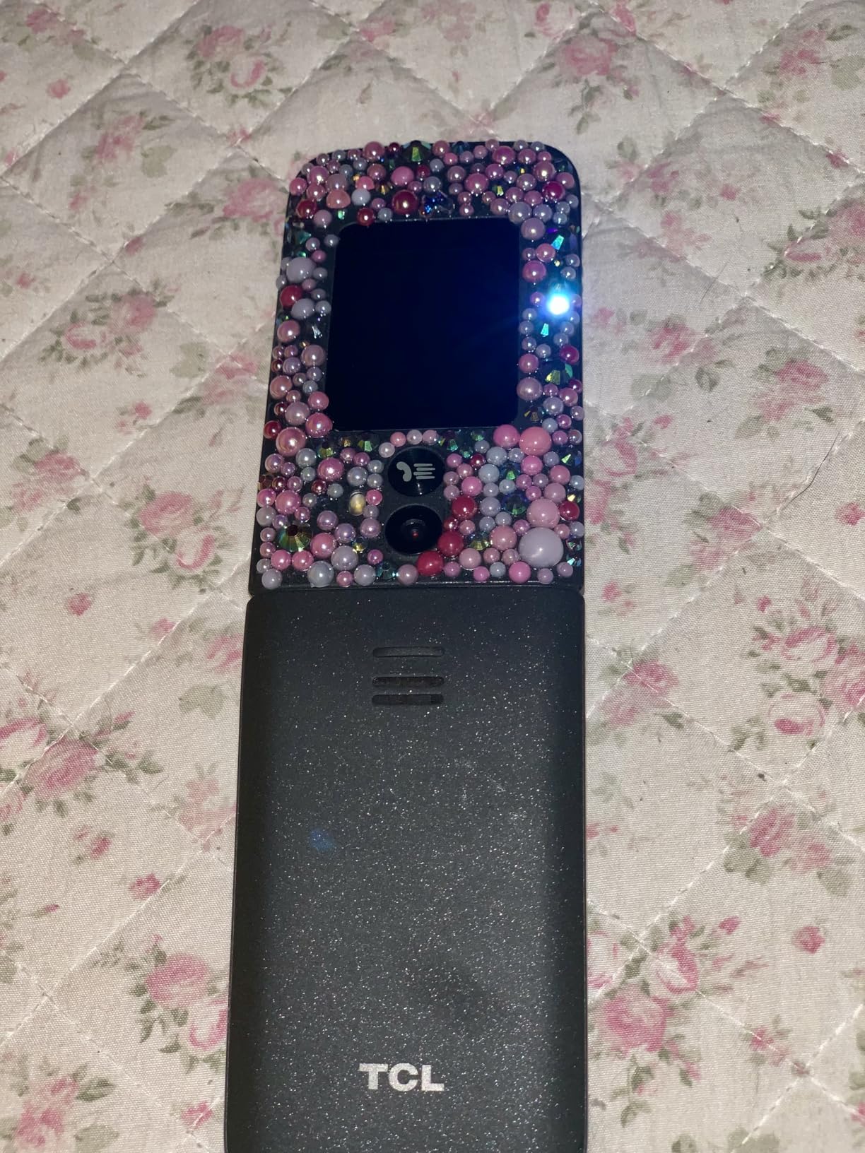 Tracfone TCL FLIP 3, SIM Card Included Flip Phone - 16GB, Stone Gray, 5MP Video Capable Camera customer photo 1