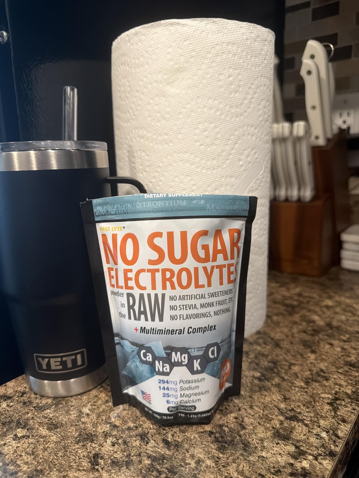 FlavCity Lemon Lime Electrolytes Powder Packets - 28 Hydration Packets - No Added Sugar - Hydration Powder with Real Fruit & Unrefined Sea Salt - Keto & Gluten-Free (28 Stick Packs) customer photo 1
