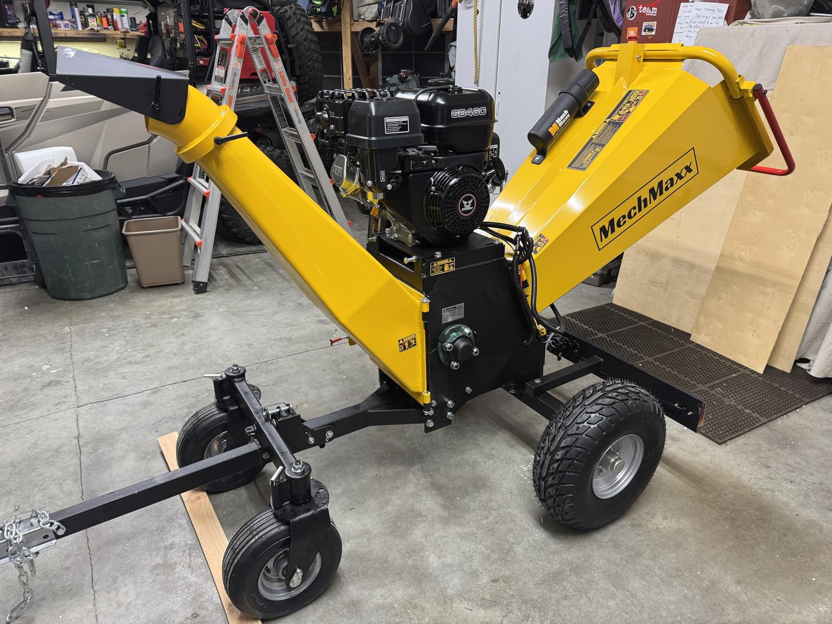 MechMaxx 5'' inch ZONSEN 459cc 15hp E-Start Gas Powered Wood Chipper Shredder Mulcher with Towbar/Emergency Stop Button, Model GS1500 Red customer photo 1