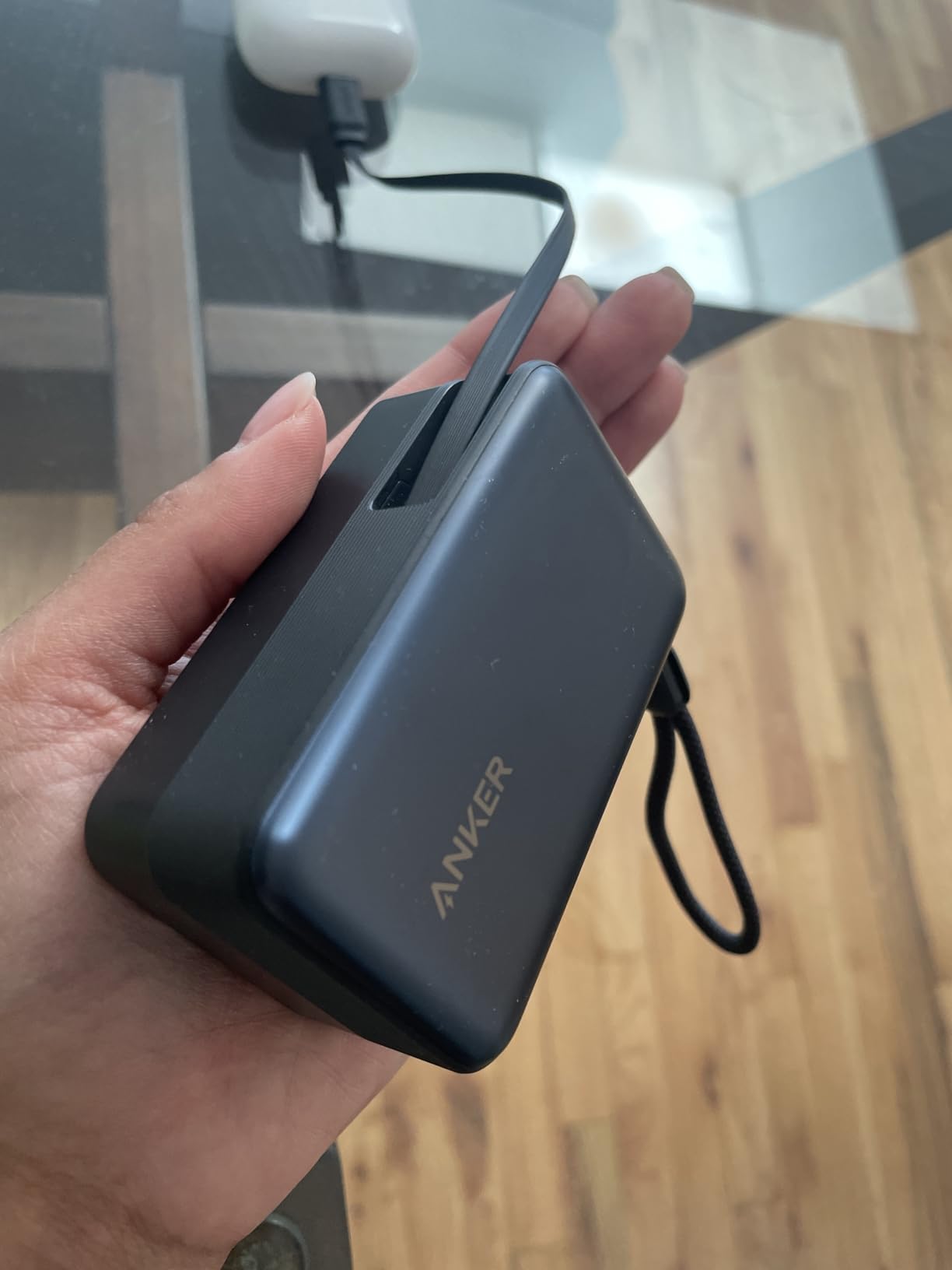 Anker Nano Portable Charger, 45W 10000mAh with 2.3 ft Retractable Cable, Compact Power Bank customer photo 2