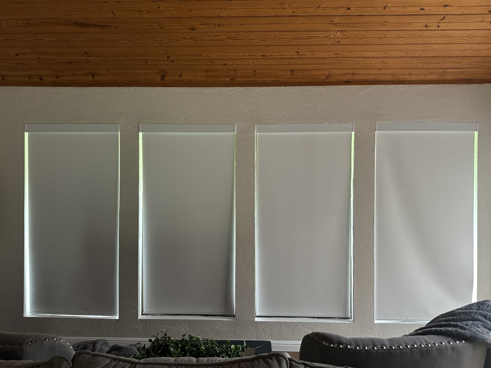 Kincmo Motorized Blinds with Remote, 100% Blackout Motorized Roller Shades Work with Apple Homekit, Alexa, Google, Custom Electric Blinds with App, Voice Control (Linen Stone) customer photo 2