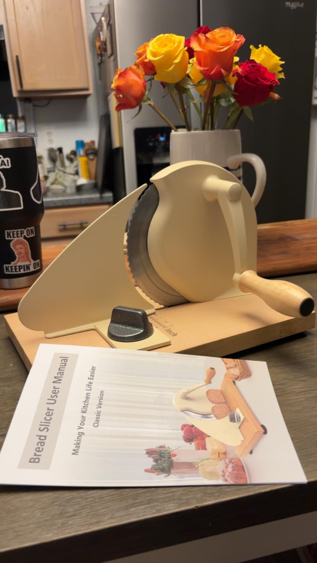 vanerepok Manual Bread Slicer for Homemade Sourdough Bread Versatile Hand Crank Bread Slicer for Sourdough Crusty Bread Etc Stainless Steel Slicers Adjustable Width for Homemade & Commercial Use customer photo 2