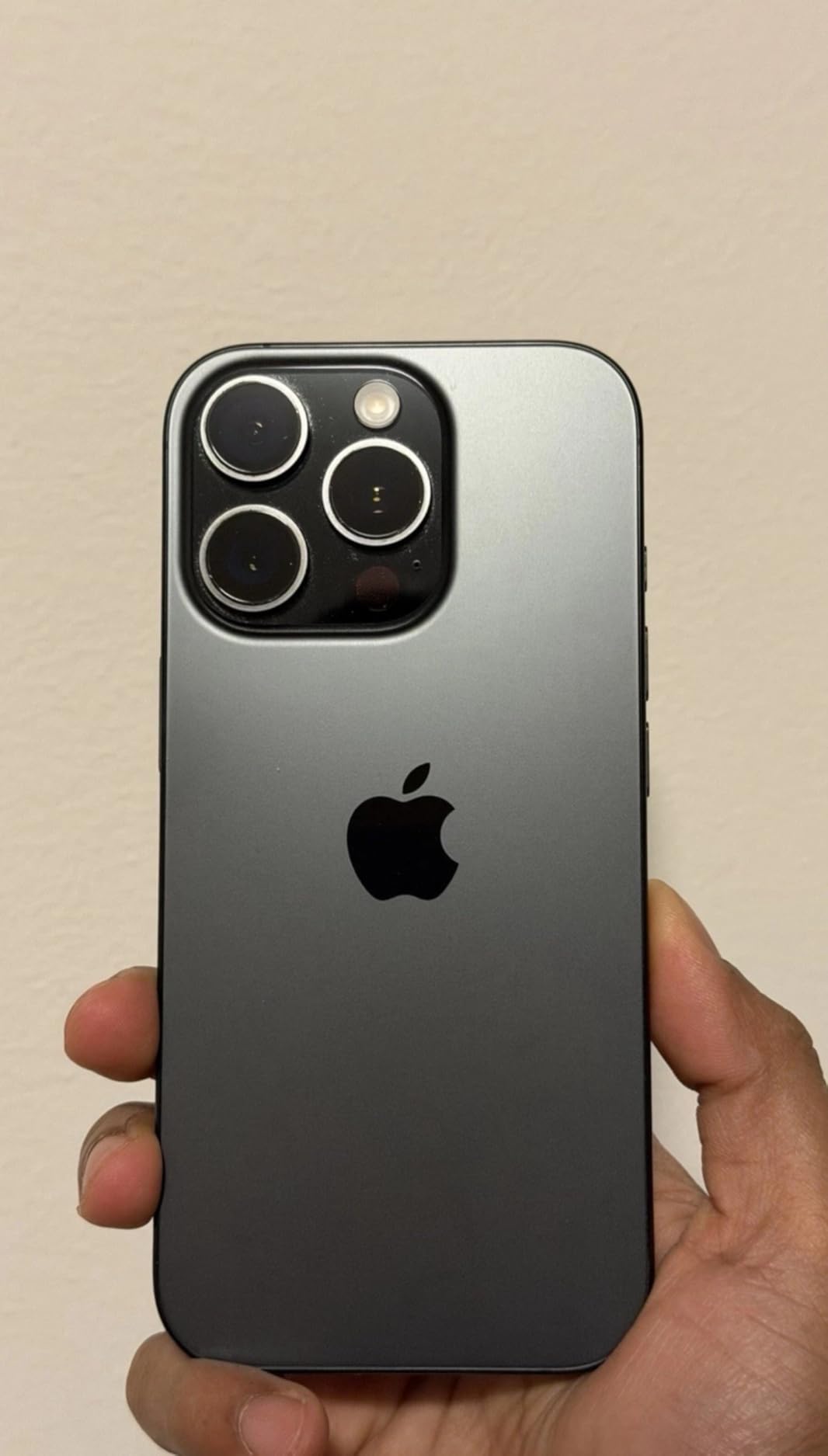 Apple iPhone 16 Pro, 256GB, Desert Titanium - Unlocked (Renewed) customer photo 2