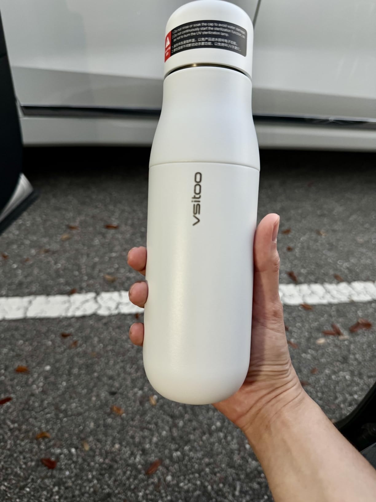 VSITOO 15oz Mini Smart Water Bottle, Self-Cleaning Insulated Bottle, Small Thermoses with AI, App & Touchscreen, Perfect Purse Water Bottle for Travel, Gym & Office, White customer photo 1