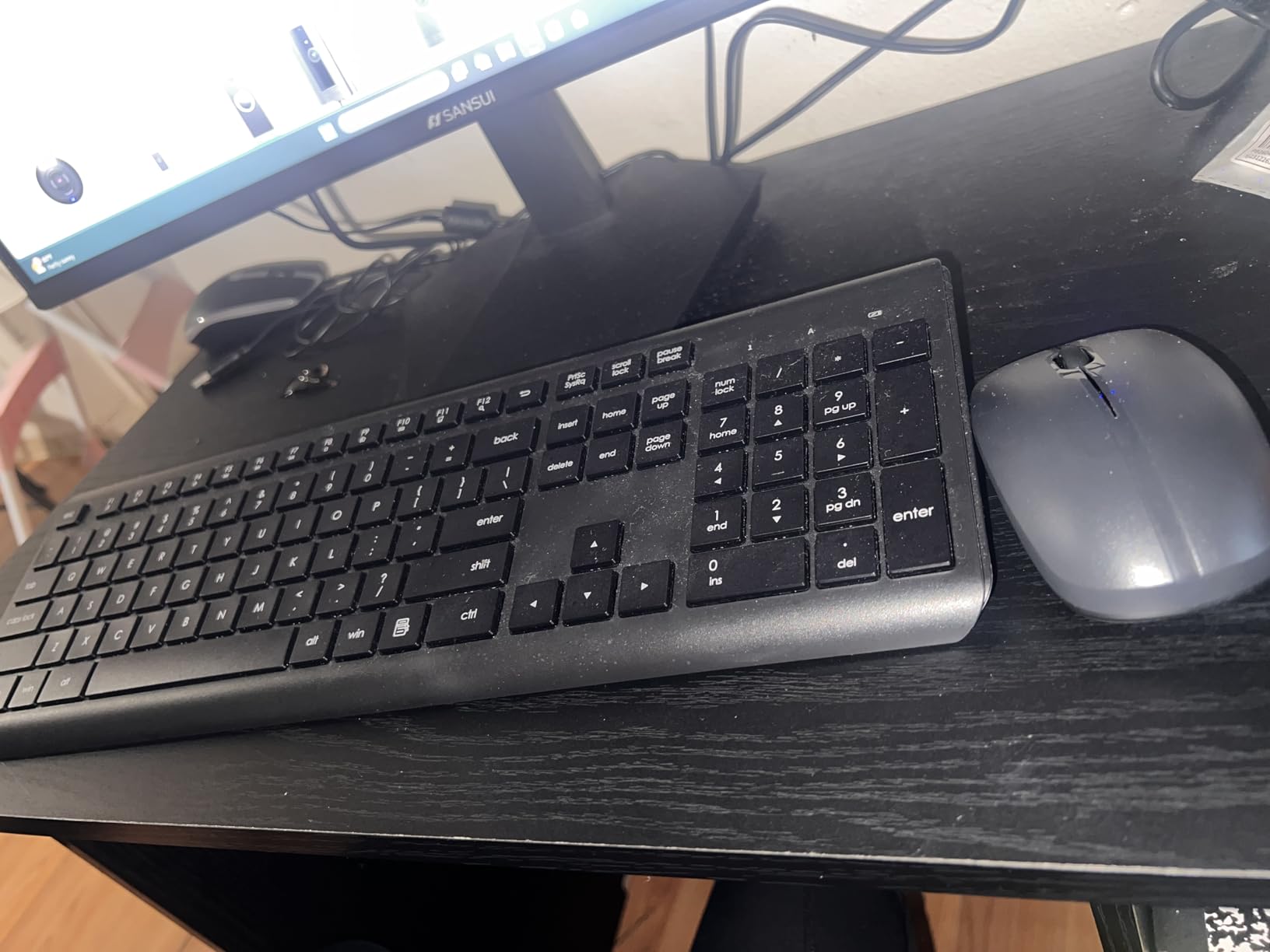 Wireless Keyboard and Mouse Combo, Full Size Silent Ergonomic Keyboard and Mouse, Long Battery Life, 2.4G Lag-Free Cordless Mice Keyboard for Computer, Mac, Laptop, PC, Windows customer photo 2