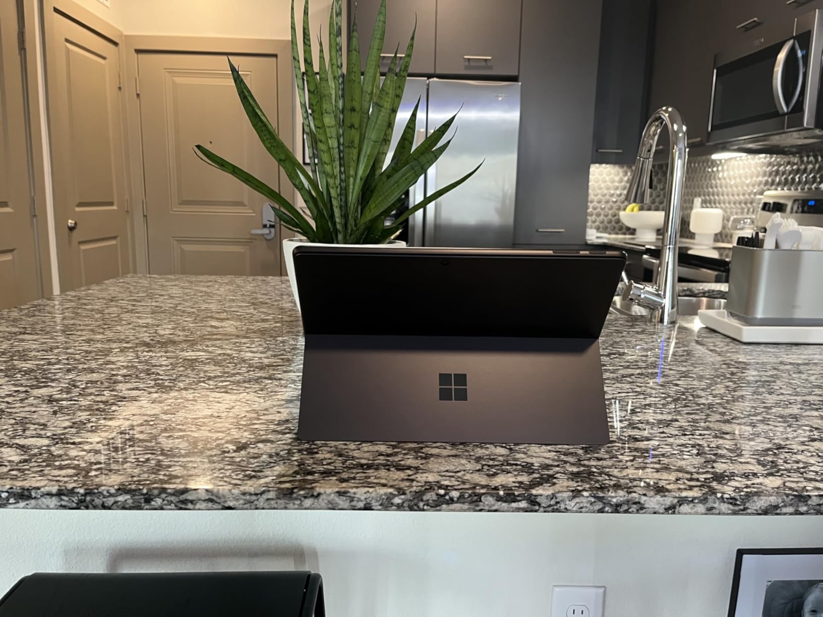 Microsoft Surface Pro 11 Bundle, 2-in-1 Tablet with Pro Keyboard and Slim Pen, Copilot+ PC, 13