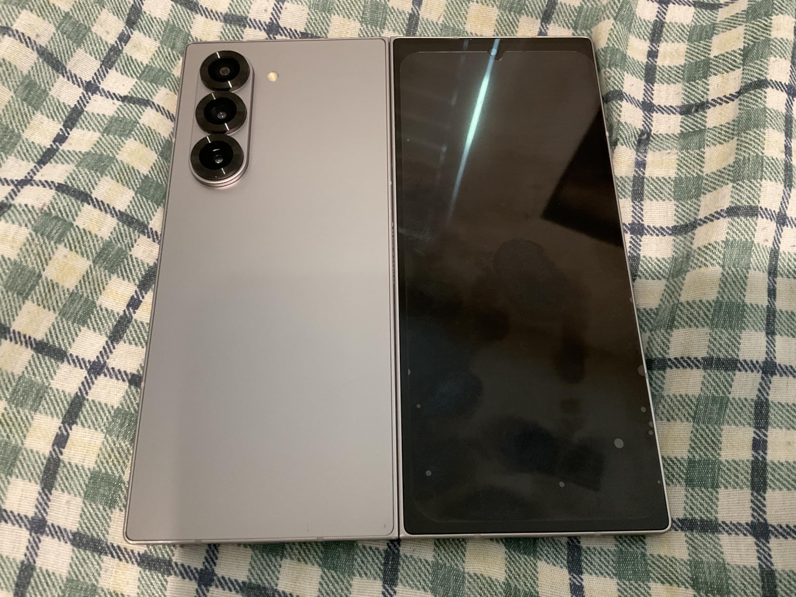 Samsung Galaxy Z Fold 6 Crafted Black, 256GB, Factory Unlocked (Renewed) customer photo 1