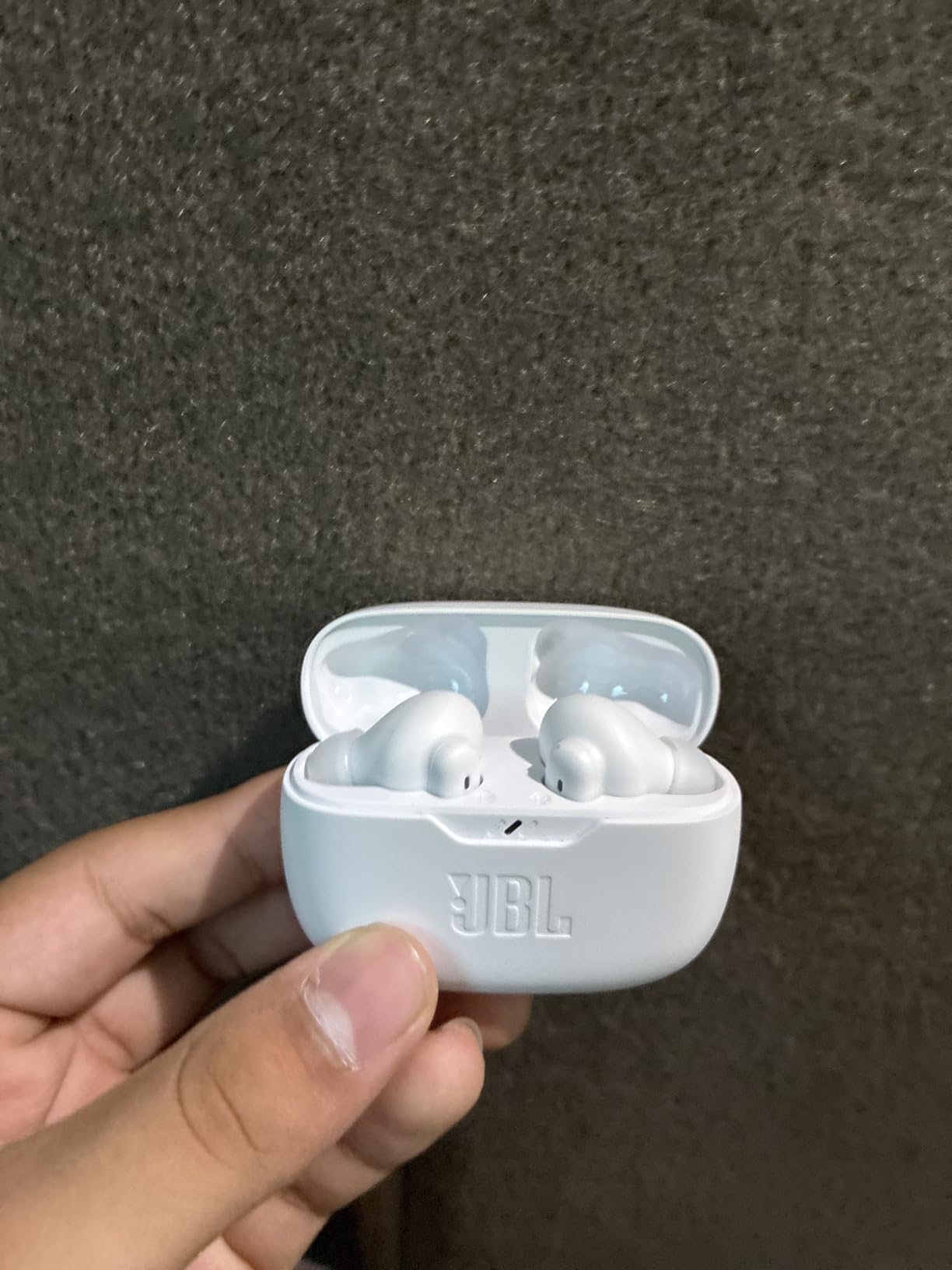 JBL Vibe Beam 2 - True Wireless Noise Cancelling Earbuds with JBL Pure Bass Sound & Smart Ambient technology, 4mics for crisp, clear calls, up to 40Hrs of Playback, IP54 Dust & Water resistant (Black) customer photo 1