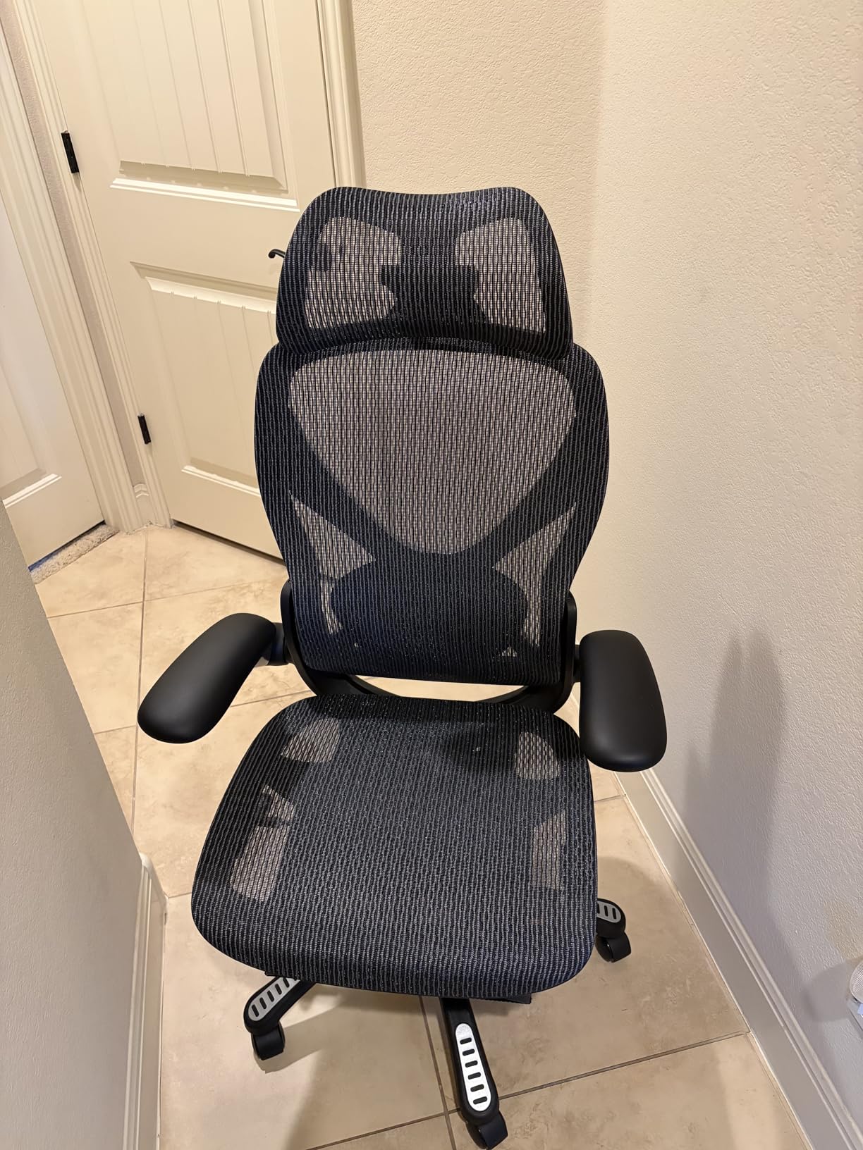 X100 Ergonomic Mesh Office Chair with Footrest, Big and Tall Hone Desk Chair with 5D Flip-Up Arms, Adjustable 3D Lumbar Support, Gaming & Executive Computer Chairs customer photo 2