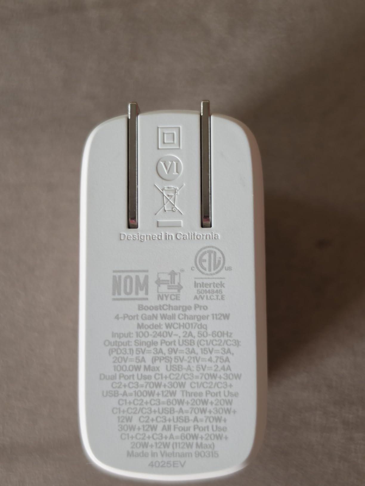 Belkin 112W 4-Port GaN USB C Charger Block, USB-C Power Delivery Super Fast Charging & USB-A Port, MacBook, Samsung Galaxy S26, Apple iPhone 17, Air, iPad, Google Pixel, Nintendo Switch 2, etc., White customer photo 2