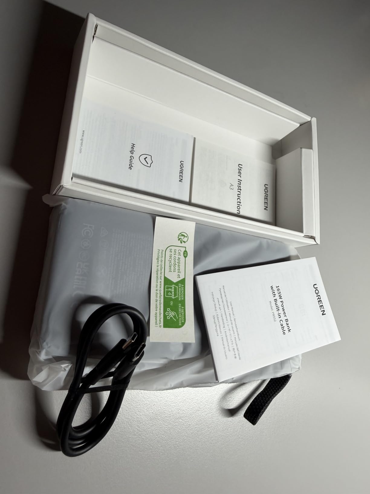 UGREEN Nexode Power Bank, 25,000mAh 165W Laptop Portable Charger with 2 Built-in USB-C Cables, 90Wh Fast Charging Business Travel Battery Pack customer photo 1