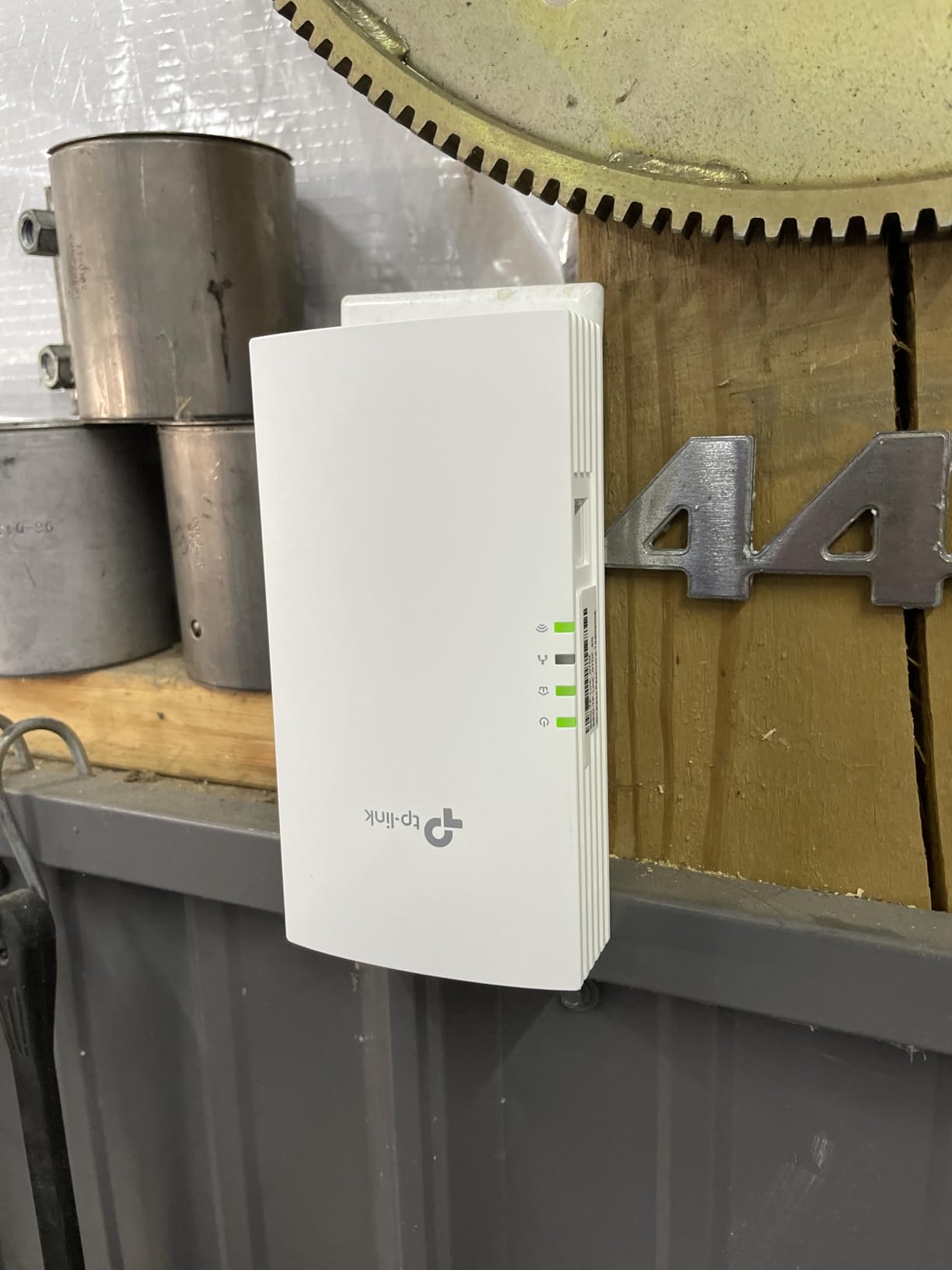 TP-Link Powerline Wi-Fi 6 Extender TL-WPA7817 KIT - Includes AV1000 Powerline Ethernet Network Adapter & AX1500 Dual-Band Wi-Fi Extender, Gigabit Port, EasyMesh, Plug, Pair, & Play, Free Expert Support customer photo 2