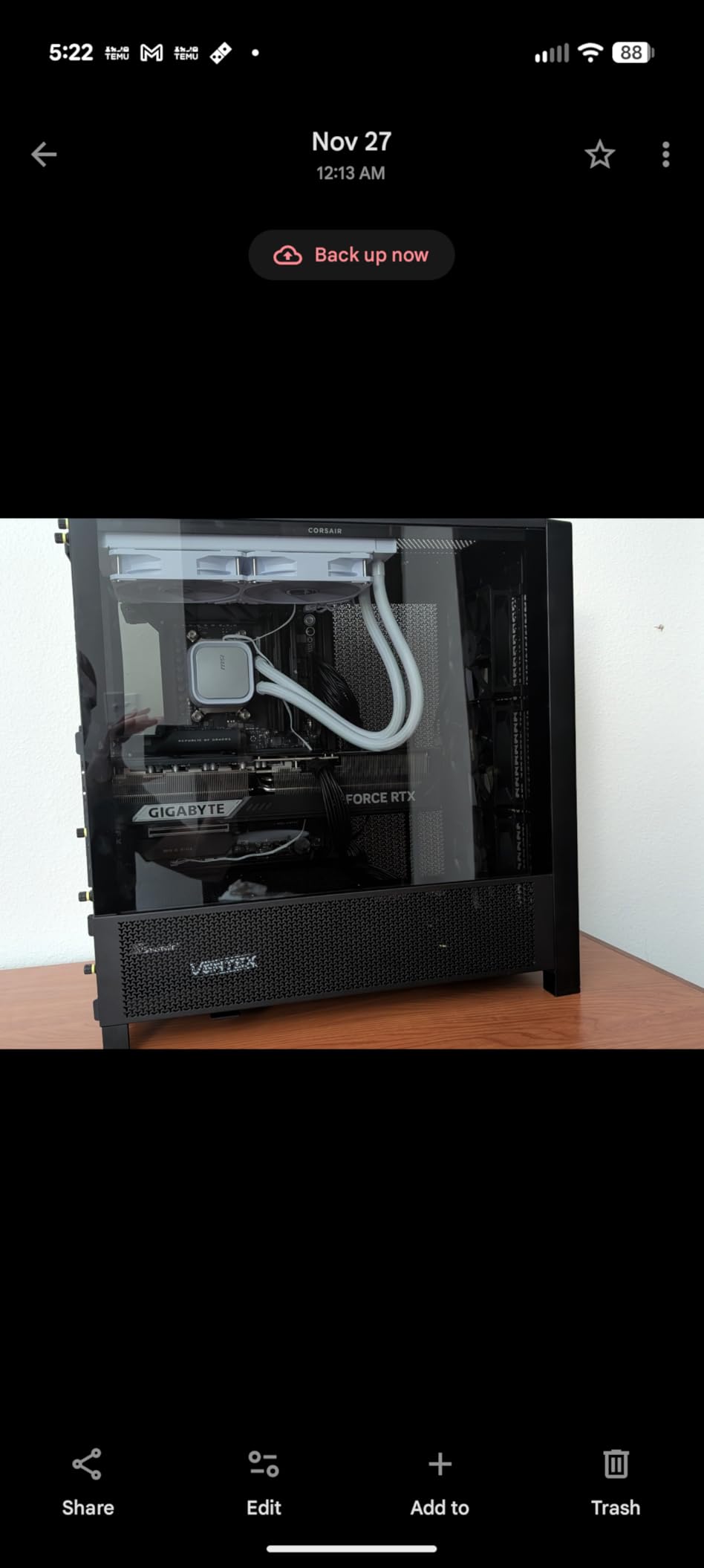 Gigabyte GeForce RTX 5090 WINDFORCE OC 32G Graphics Card - 32GB GDDR7, 512 Bits, PCI-E 5.0, 2467MHz Core Frequency, 3 x DP 2.1a, 1x HDMI 2.1b, NVIDIA DLSS 4 customer photo 2