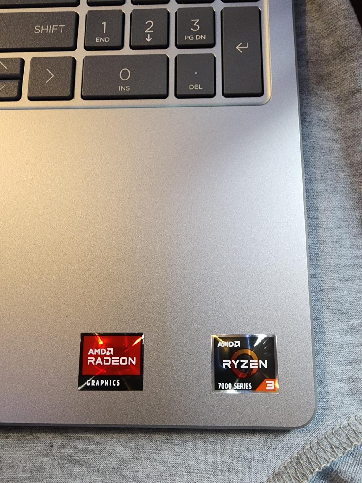 15.6 inch Laptop, HD Touchscreen Display, AMD Ryzen 5 7520U, 8 GB RAM, 512 GB SSD, AMD Radeon Graphics, Windows 11 Home, Natural Silver, 15-fc0499nr customer photo 2