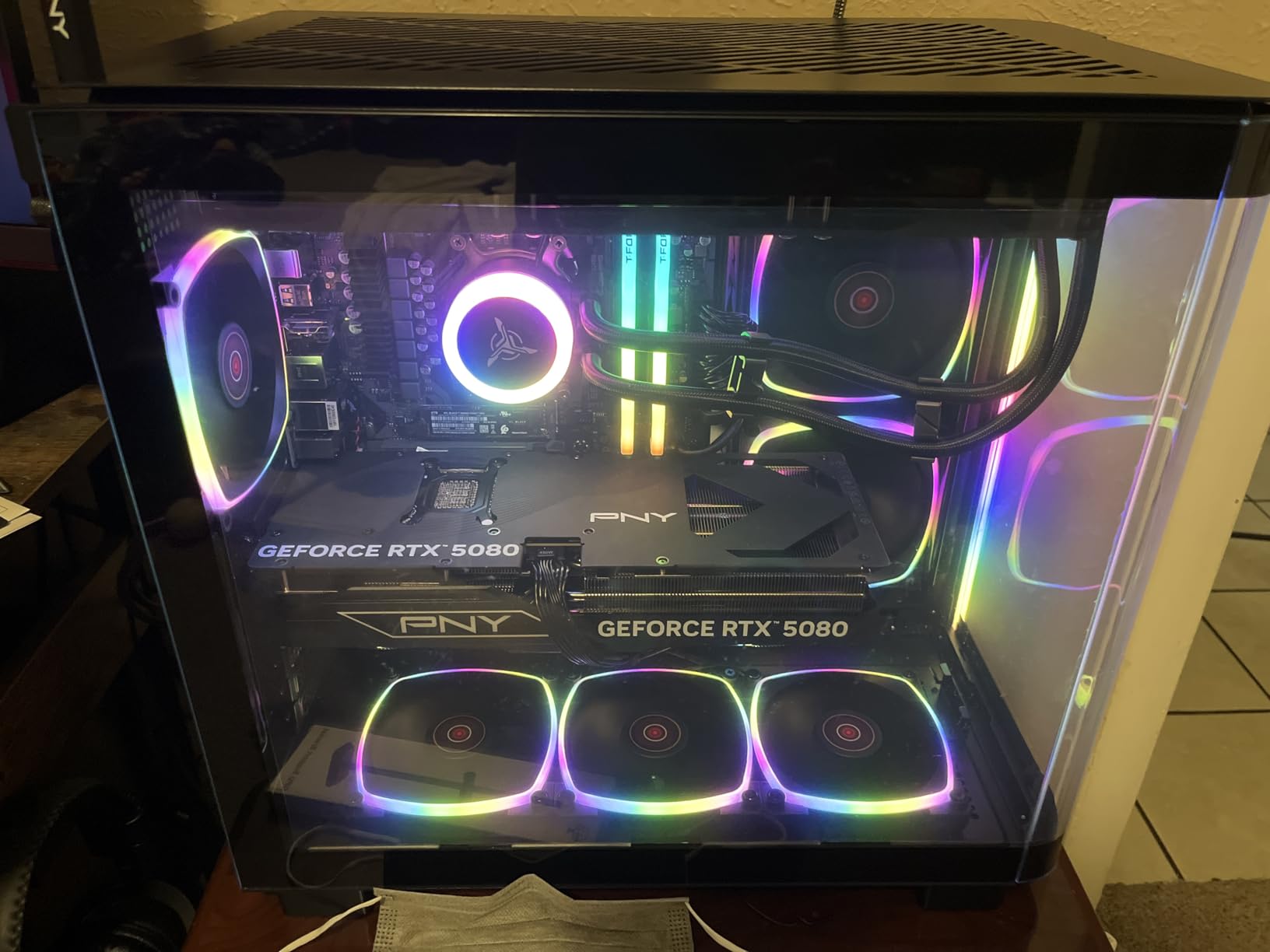 Skytech Gaming King 95 Gaming PC, Ryzen 7 9800X3D, RTX 5080 customer photo 1