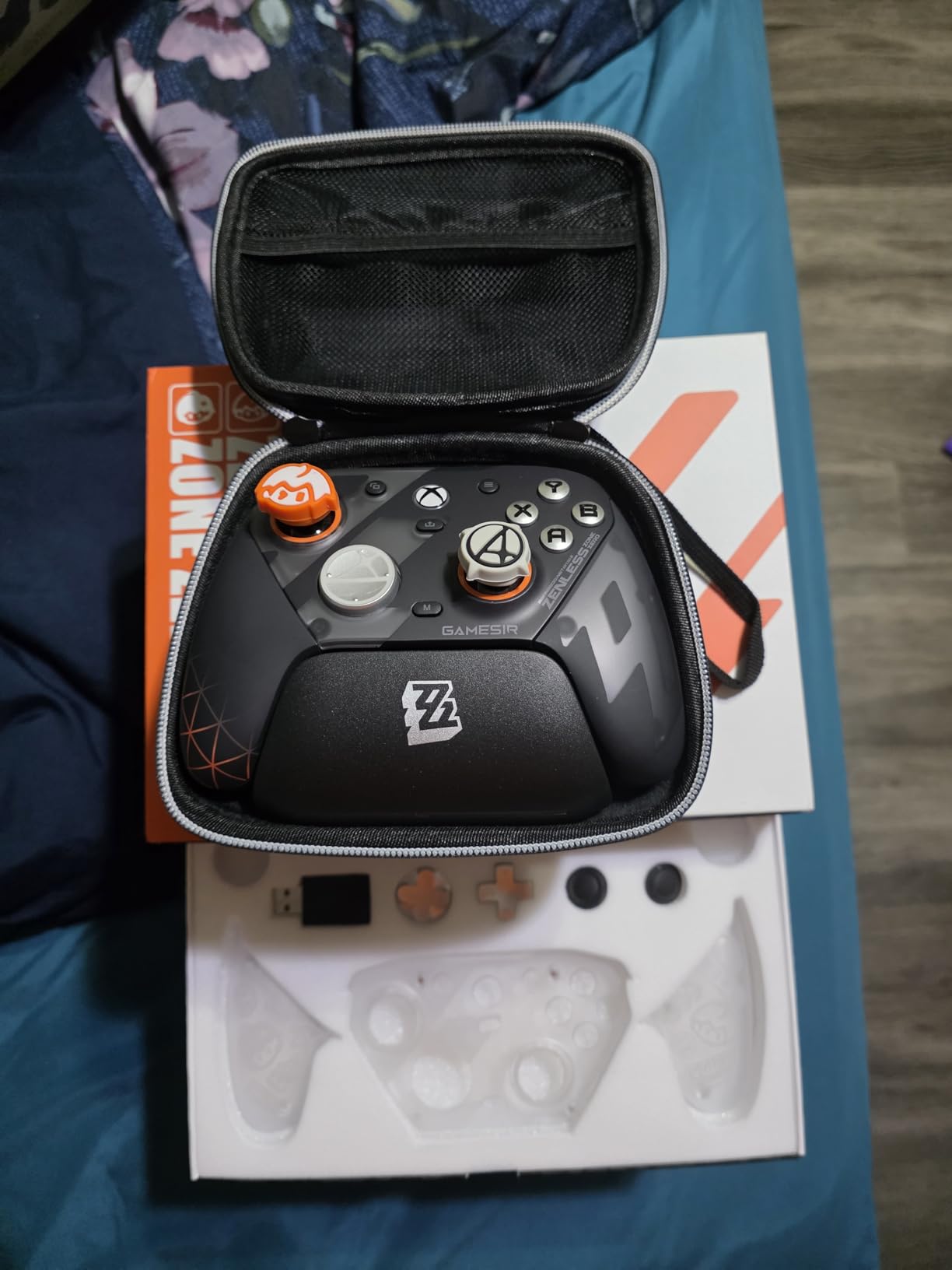 GameSir G7 Pro Wireless Gaming Controller - Officially Licensed for Xbox Series X|S, Xbox One, Windows PC & Android, TMR Joysticks, 1000Hz Polling Rate, Charging Dock - Zenless Zone Zero Edition customer photo 2