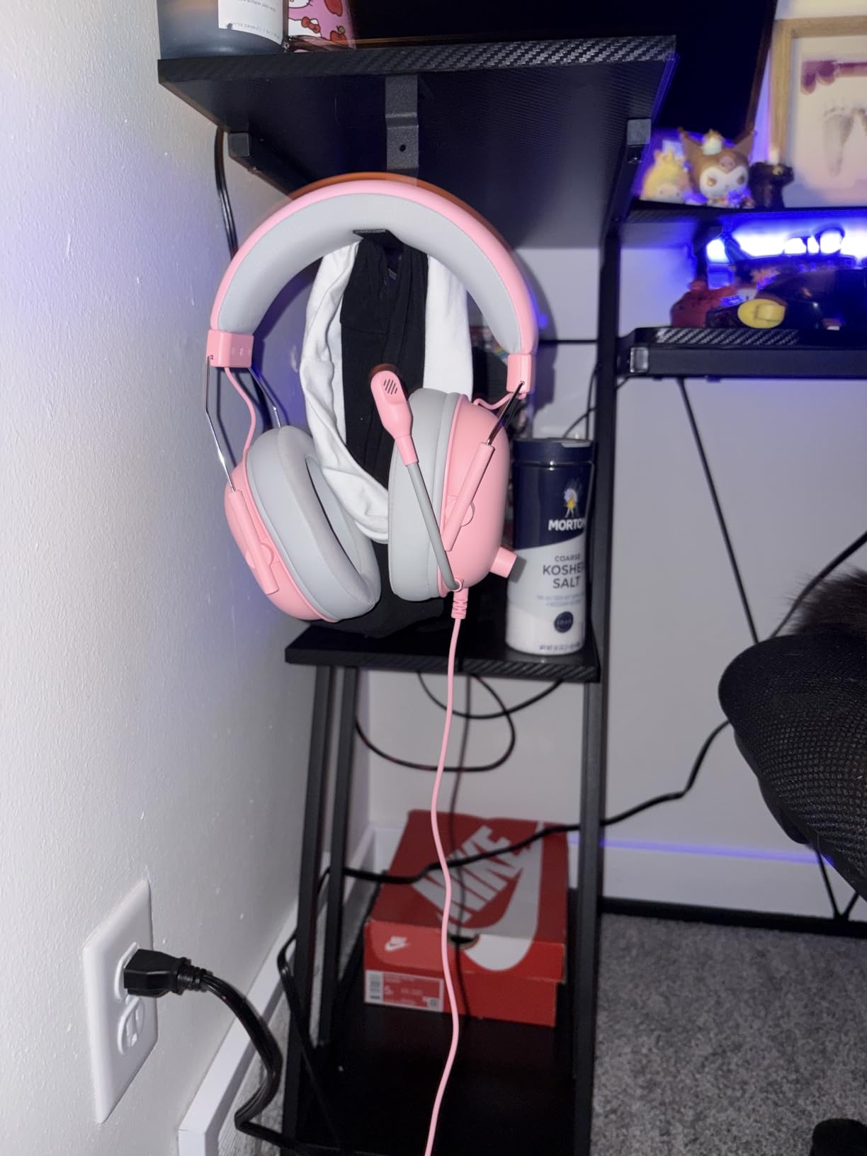 Korfile 40 Inch Gaming Desk with Power Outlet & LED Lights, L Shaped Computer Gaming Table with 3 Tiers Storage Shelves, Corner Gamer Desk with Monitor Stand for Small Space, Carbon Fiber Black | L Shaped Computer Gaming Table, Corner Gamer Table, with 3 Tiers Storage Shelves, with Moniter Stand, for Small Space customer photo 2