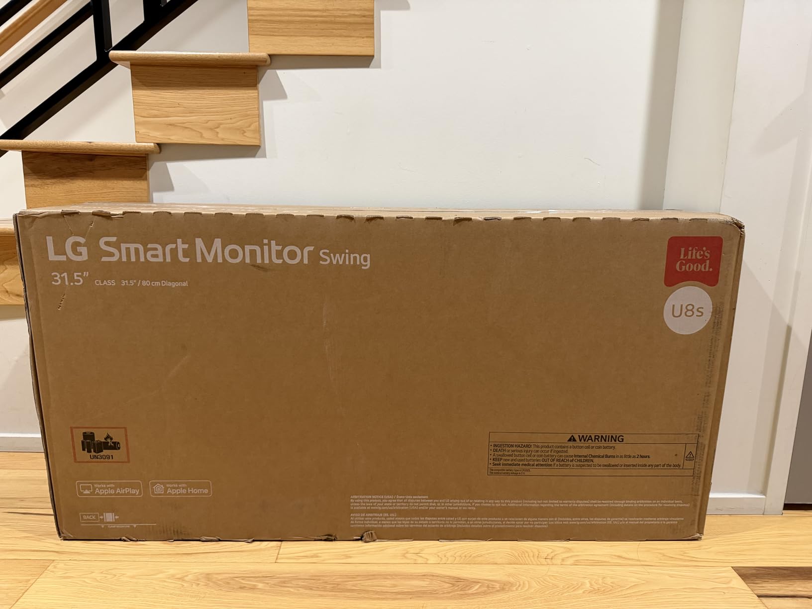 LG Smart Monitor Swing 32U889SA-W 32-Inch 4K UHD (3840x2160) IPS Touchscreen on a Fully Adjustable Wheeled Base HDR10, webOS, Built-in Speaker, HDMI, USB Type-C, Tilt/Height/Swivel/Pivot Stand, White customer photo 2