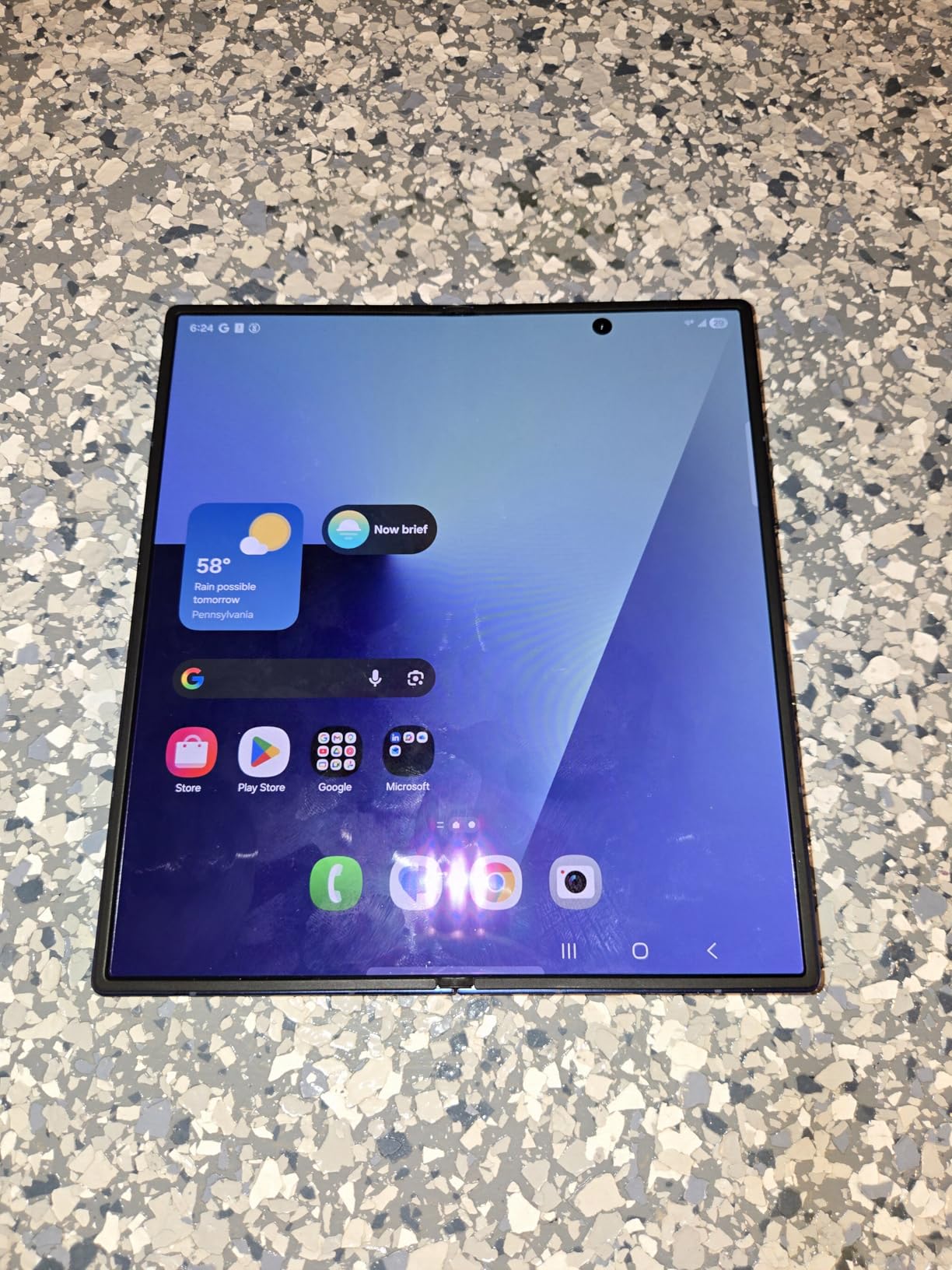 Samsung Galaxy Z Fold7 Cell Phone, 512GB AI Smartphone, Unlocked Android, AI Photo Edits, Large Screen, Long Battery Life, 2025, US 1 Yr Manufacturer Warranty, JetBlack customer photo 2
