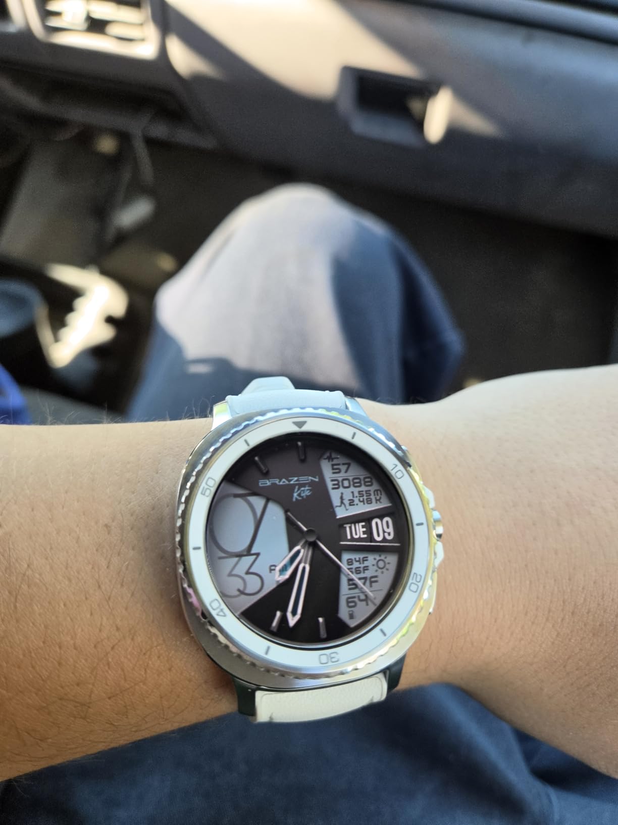 Galaxy Watch 8 Classic (2025), Black, 46mm, Bluetooth Smartwatch | Cushion Design, Rotating Bezel, Sleep and Running Coach, Energy Score [US Version, Amazon Exclusive 2Yr Warranty] customer photo 2