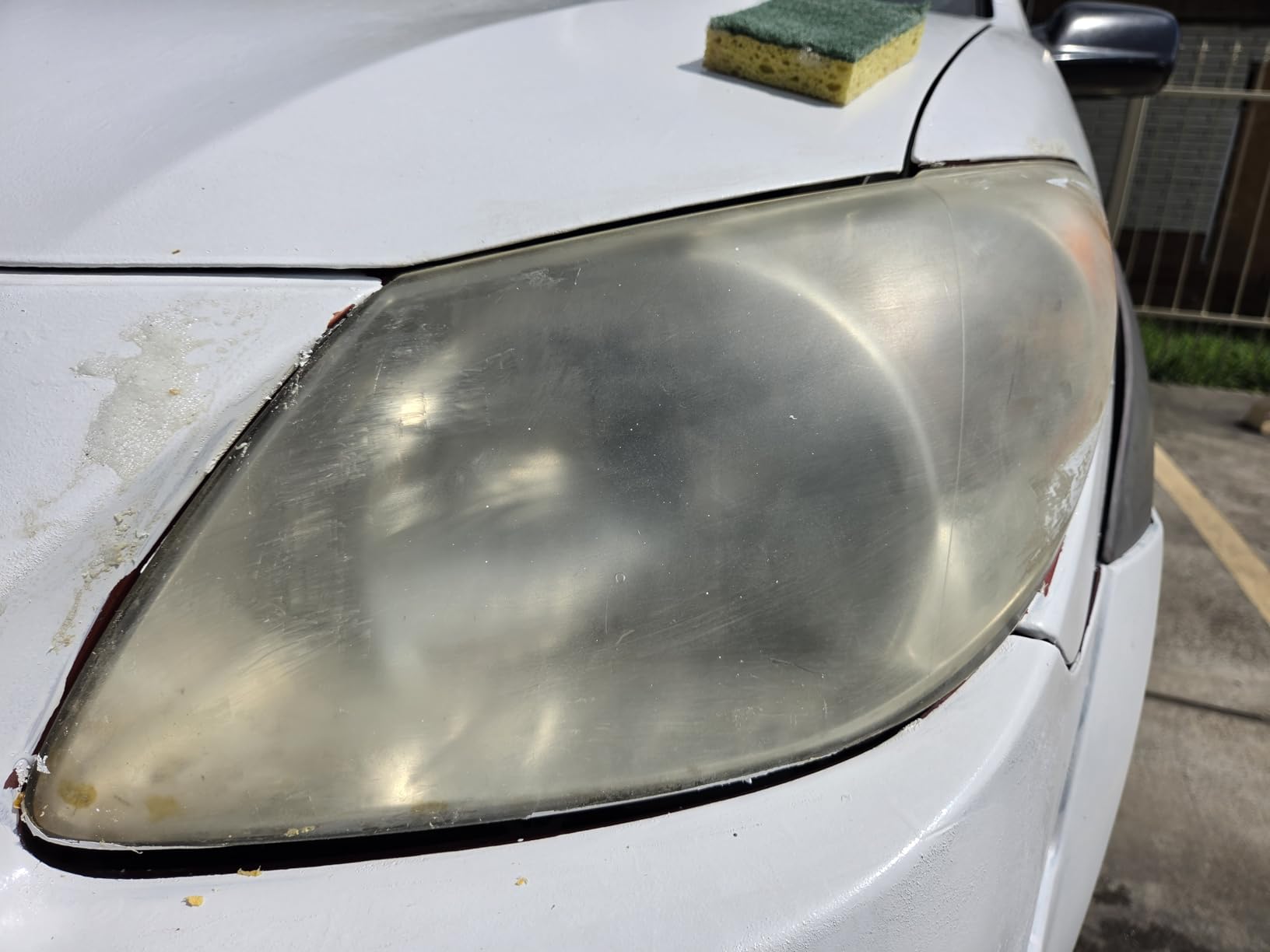 Chemical Guys Headlight Restoration and Ceramic Kit, Complete DIY Kit for Removing Yellowing and Oxidation, Includes Restoration Compound, HydroCharge With Microfiber and Applicator customer photo 2