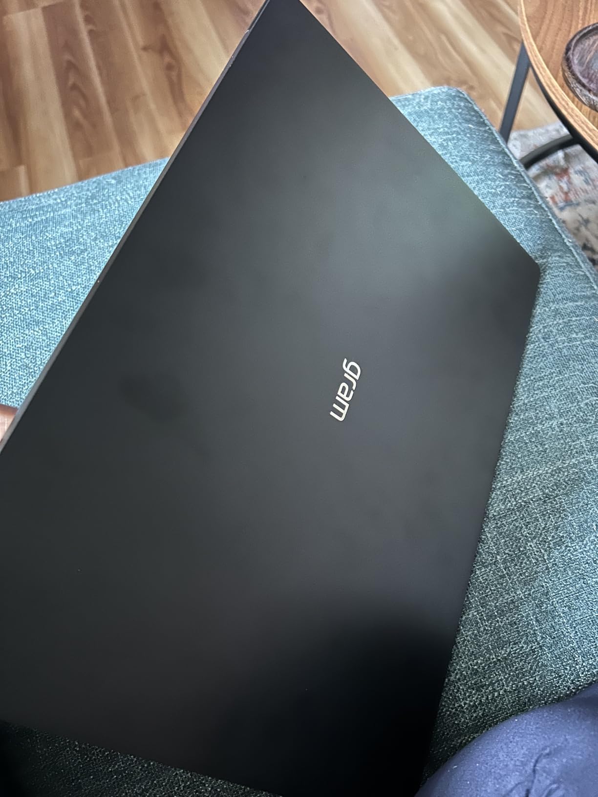 LG gram Pro 17-inch Lightweight Laptop Computer, Intel Evo Edition Powered by Intel Core Ultra9 285H Processor, NVIDIA RTX5050, Windows 11 Home, 32GB RAM, 2TB SSD, Black customer photo 1