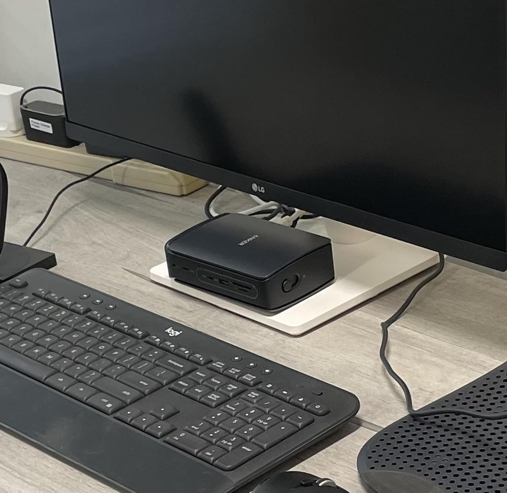 Anker Nano 13-in-1 Laptop Docking Station with Detachable 6-in-1 Hub, USB-C 3 Display Docking (2 HDMI+1 DP), 10 Gbps USB-C, 3 USB-A, Audio, SD/TF, Ethernet, 100W Max PD for Dell/Lenovo/HP customer photo 1