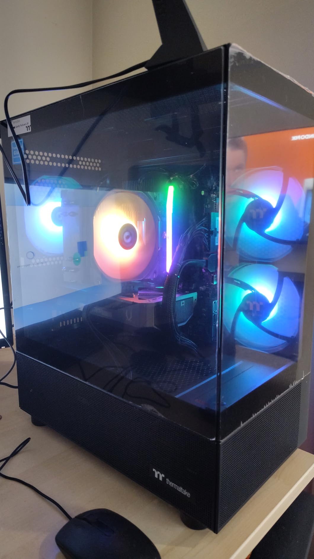 Thermaltake LCGS View i1460-170 Gaming Desktop (Intel Core i5-14400F, ToughRam 16GB DDR5 6000MT/s RGB Memory, NVIDIA GeForce RTX 5060, 1TB NVMe M.2, WiFi, Windows 11) V17B-B760-560-LCS customer photo 2