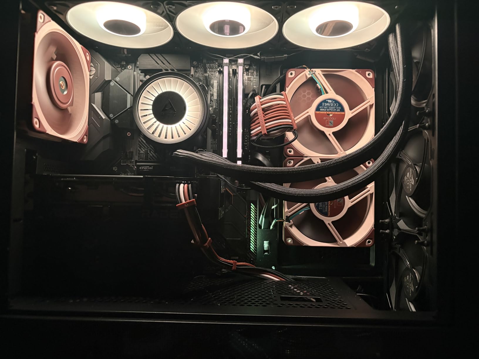 ASUS Dual Radeon RX 9060 XT 16GB GDDR6 Graphics Card, AMD, for Desktop (PCIe 5.0, HDMI 2.1b, DisplayPort 2.1a, 2.5-Slot, Axial-tech Fan, 0dB Technology, and More) customer photo 1