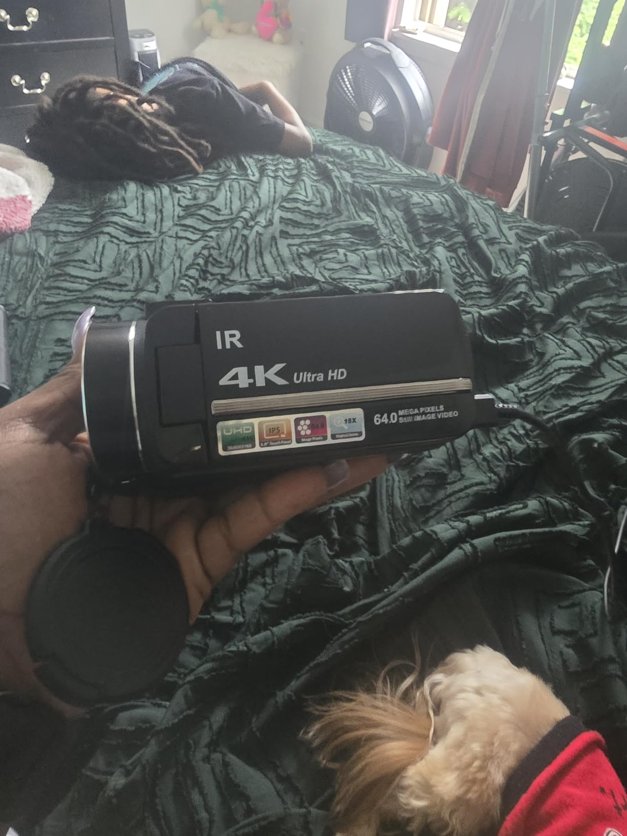ZYDIIE 4K Video Camera Camcorder UHD 64MP Vlogging Camera for YouTube 18x Digital Zoom 3