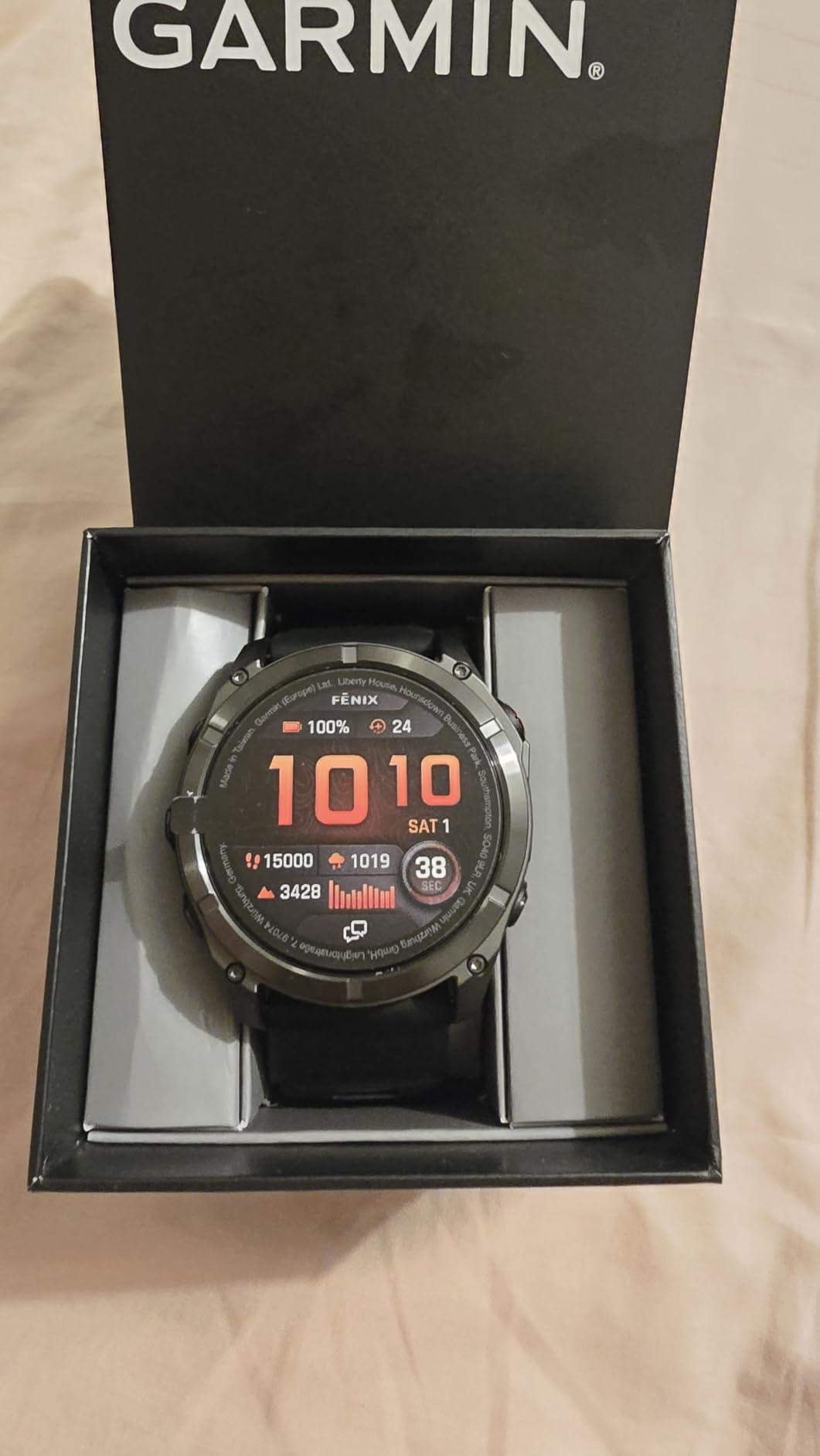 Garmin fēnix 8 Pro, 47mm, AMOLED Display, Premium Connected Multisport GPS Smartwatch, inReach Technology, Sapphire, Titanium with Graphite/Black Silicone Band customer photo 2
