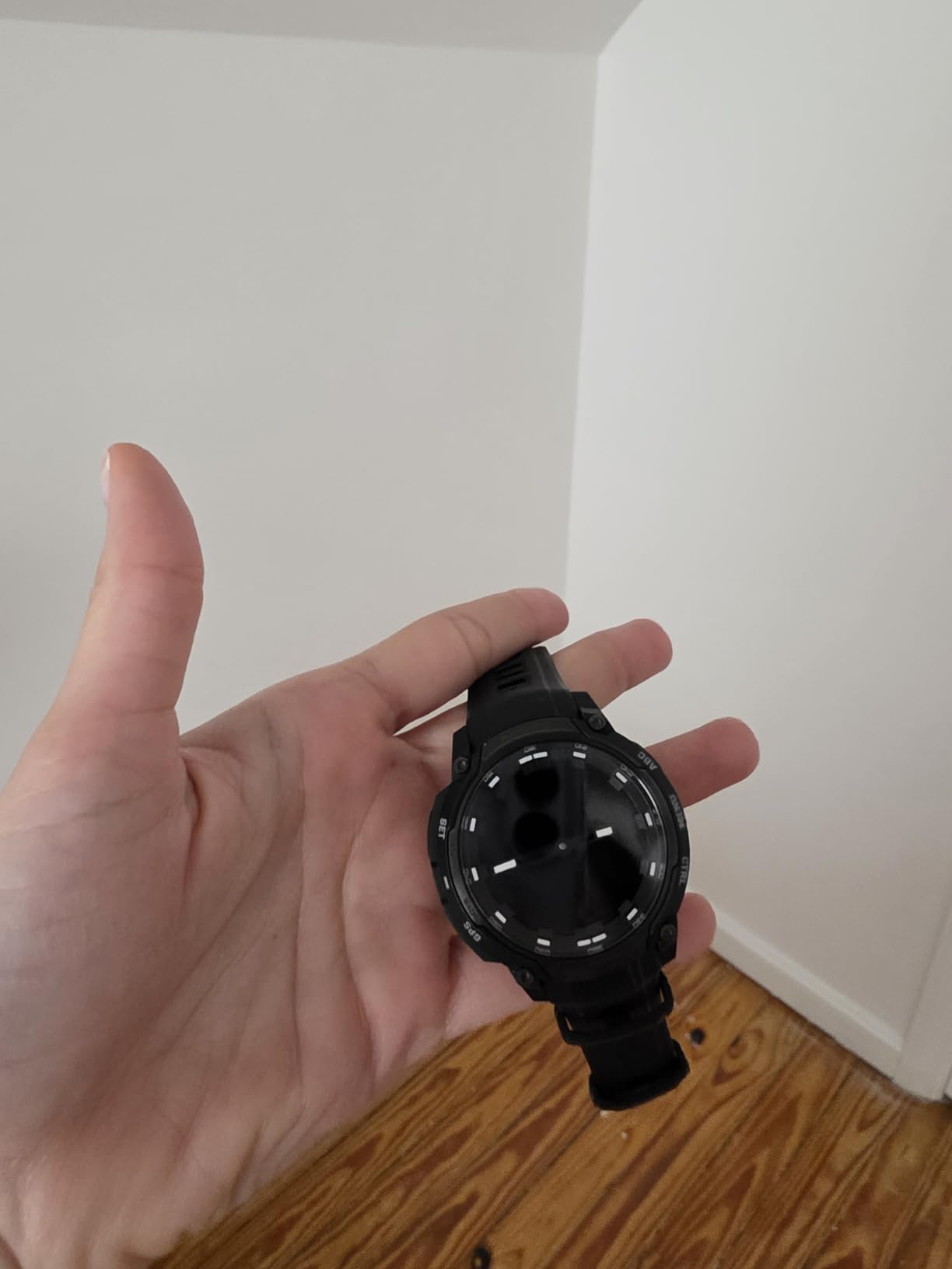 Garmin Instinct Crossover AMOLED, Rugged Hybrid GPS Smartwatch with Analog Watch Hands and Bright AMOLED Display, Charcoal with Charcoal Silicone Band customer photo 1