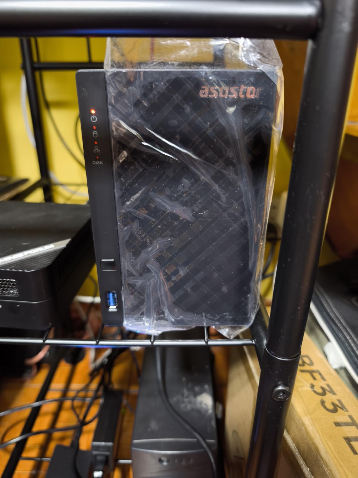Asustor Drivestor 2 Gen 2 AS1202T 2-Bay NAS Storage, Quad-Core 1.7GHz CPU, 2.5GbE High-Speed Network, Best Entry-Level Personal Cloud customer photo 1