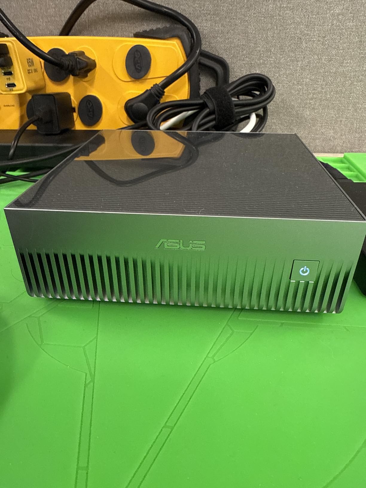 ASUS Ascent GX10 AI Supercomputer, DGX Spark, NVIDIA GB10 Superchip, 128GB LPDDR5x, 1TB PCIe Gen4 NVMe SSD, Wi-Fi 7 & BT5.4, Agentic AI Ready, Supports OpenClaw, NemoClaw, Stackable Chassis customer photo 1