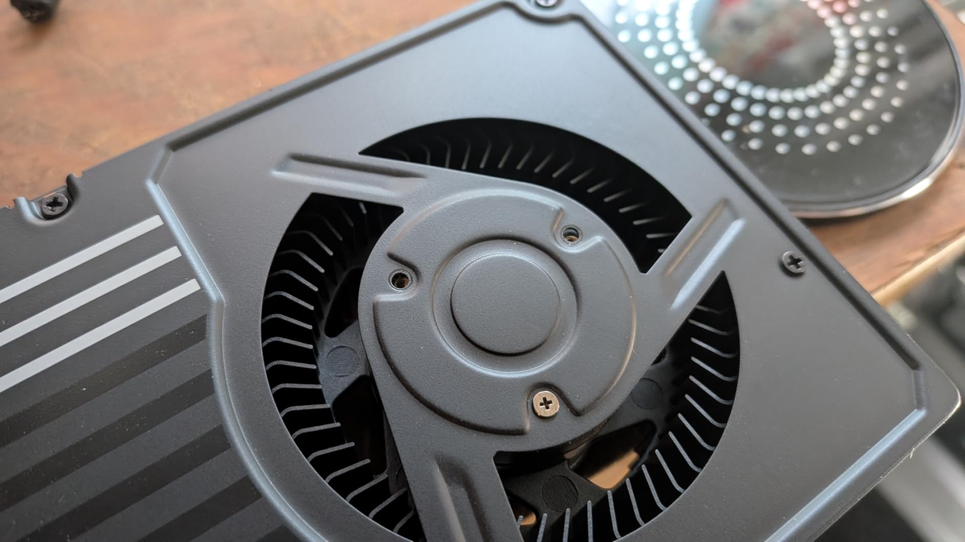 ASRock Radeon AI PRO R9700 Creator 32GB Professional Graphics Card, 2920 MHz Boost Clock, GDDR6, AMD RDNA 4, AI-Accelerators, DisplayPort 2.1a, PCIe 5.0, Blower Cooler customer photo 2