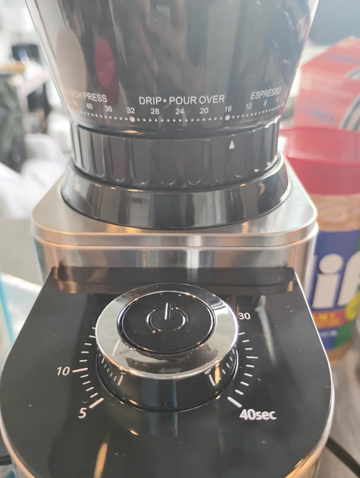 Aromaster Coffee Grinder, Coffee Bean Grinder, 40 Seconds Adjustable Timer, Anti-static, Easy to Clean with Brush, Silver customer photo 2