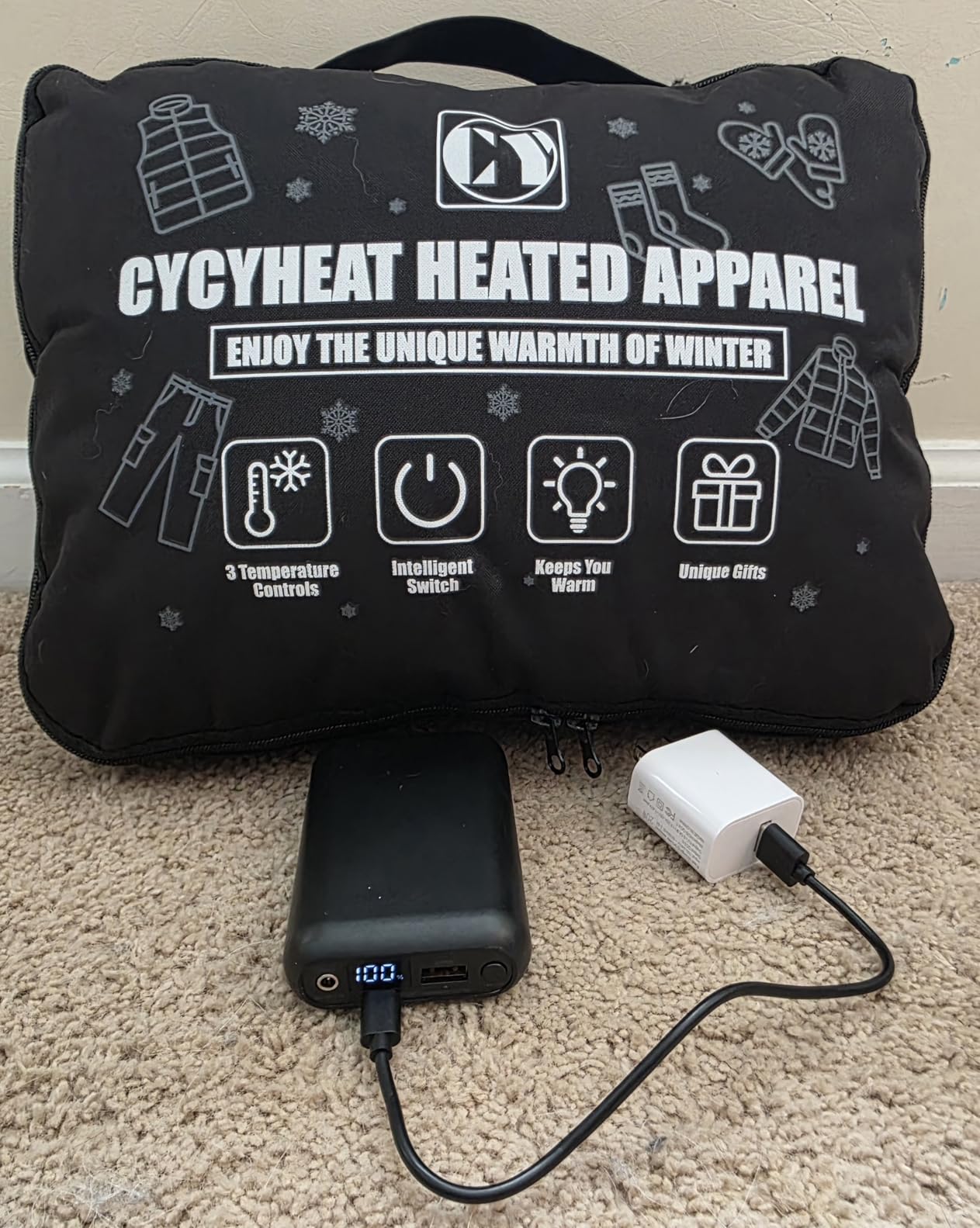 CYCYHEAT 20000mAh Large Heated Blanket Battery Powered, 7.4V Battery Portable Cordless Throw Electric Rechargeable Heating Blankets (Black+20000mAh Battery, 63x55in Adult Size) customer photo 2