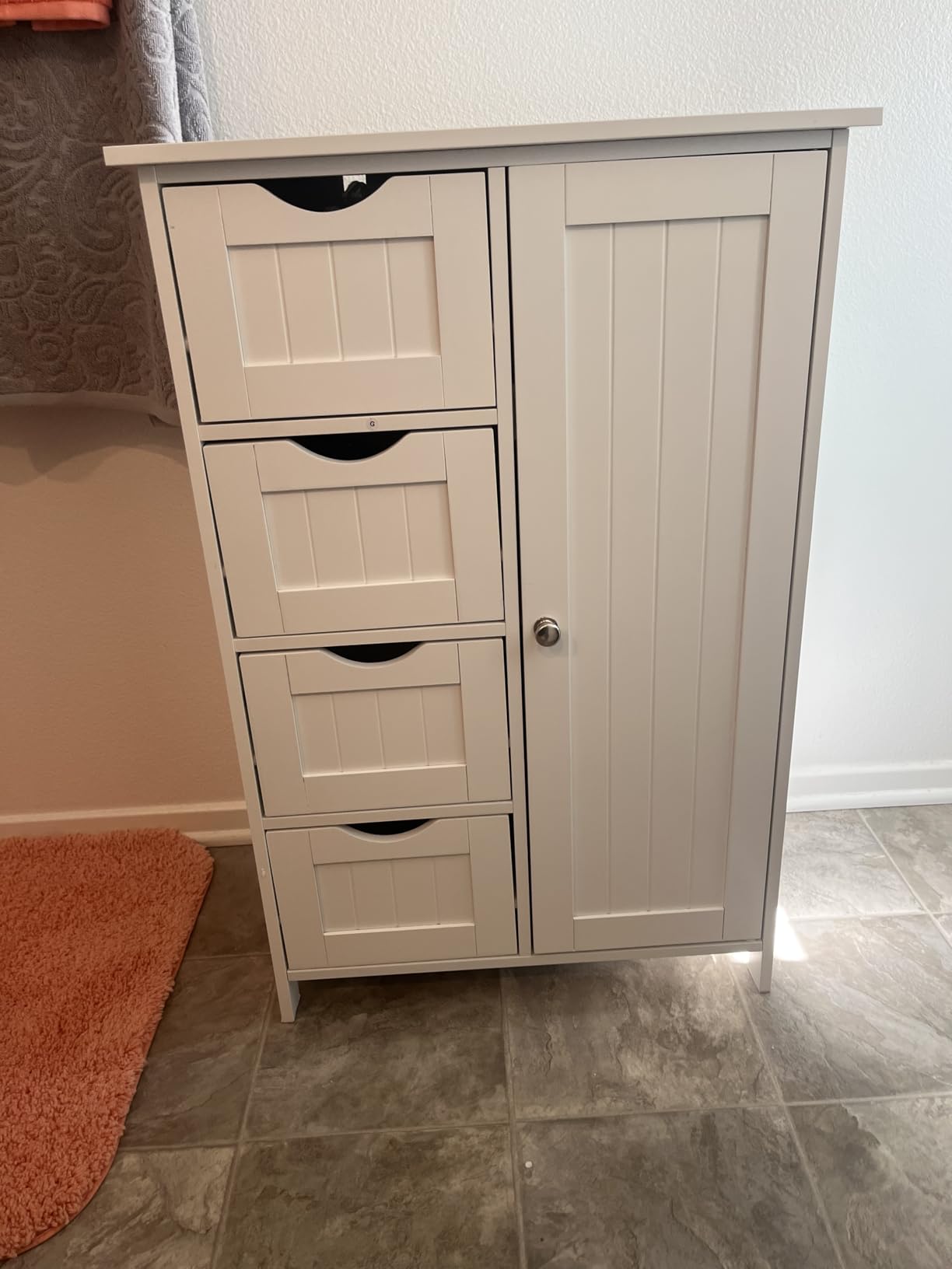 VASAGLE Floor Storage Cabinet, Shaker Cabinet with 2 Adjustable Shelves, 4 Doors, Tall Freestanding Organizer Unit, for Kitchen Bathroom Living Room, Cloud White customer photo 1