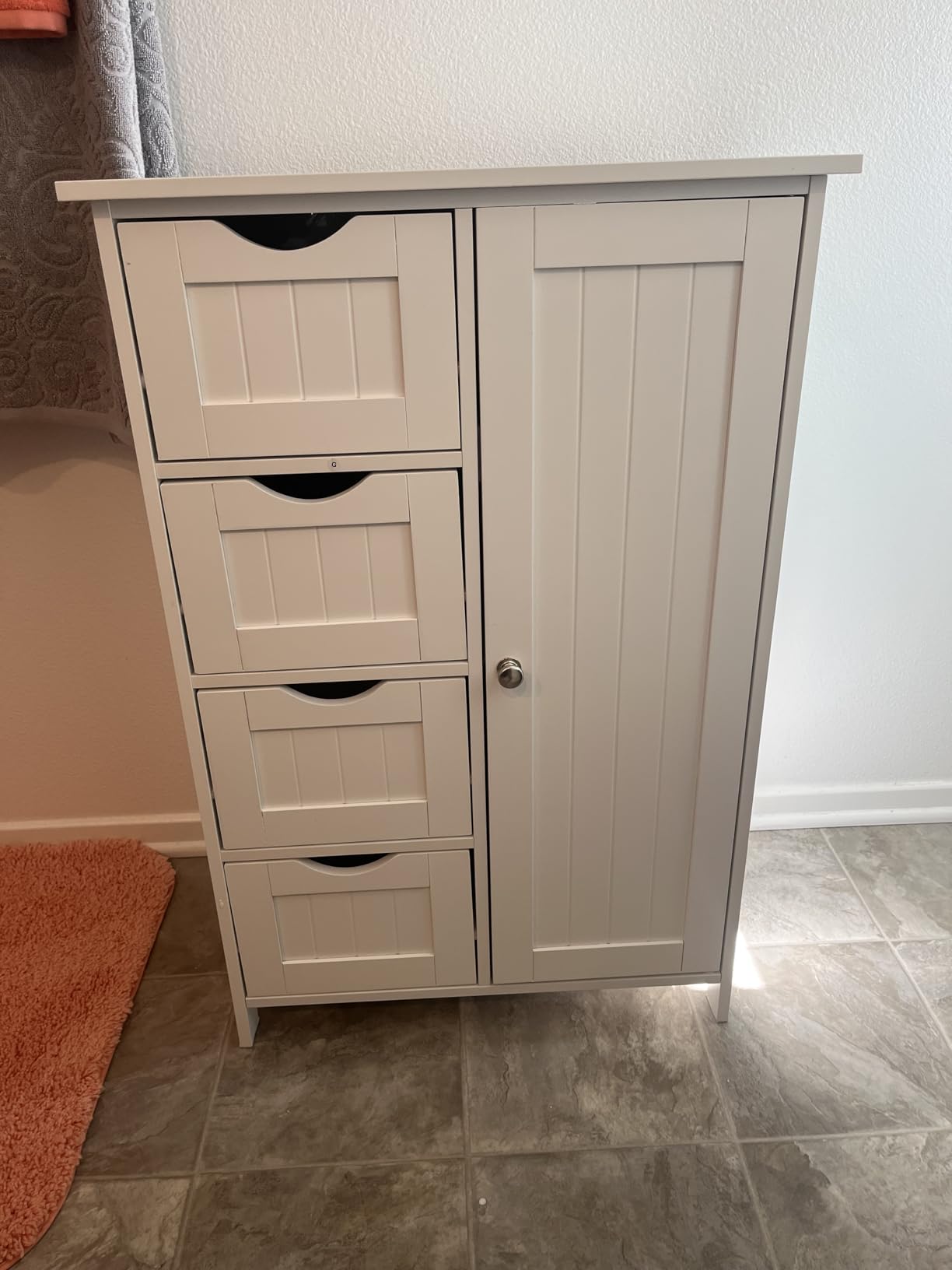 VASAGLE Floor Storage Cabinet, Shaker Cabinet with 2 Adjustable Shelves, 4 Doors, Tall Freestanding Organizer Unit, for Kitchen Bathroom Living Room, Cloud White customer photo 2