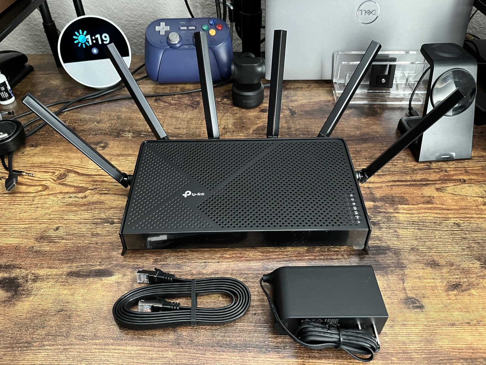 TP-Link Archer BE12000 Tri-Band Wi-Fi 7 Router (Archer BE670) | Includes Latest 6GHz Wi-Fi Band | New Wi-Fi 7 Features | 10G Connectivity | Compatible with Alexa and Google Assistant customer photo 1