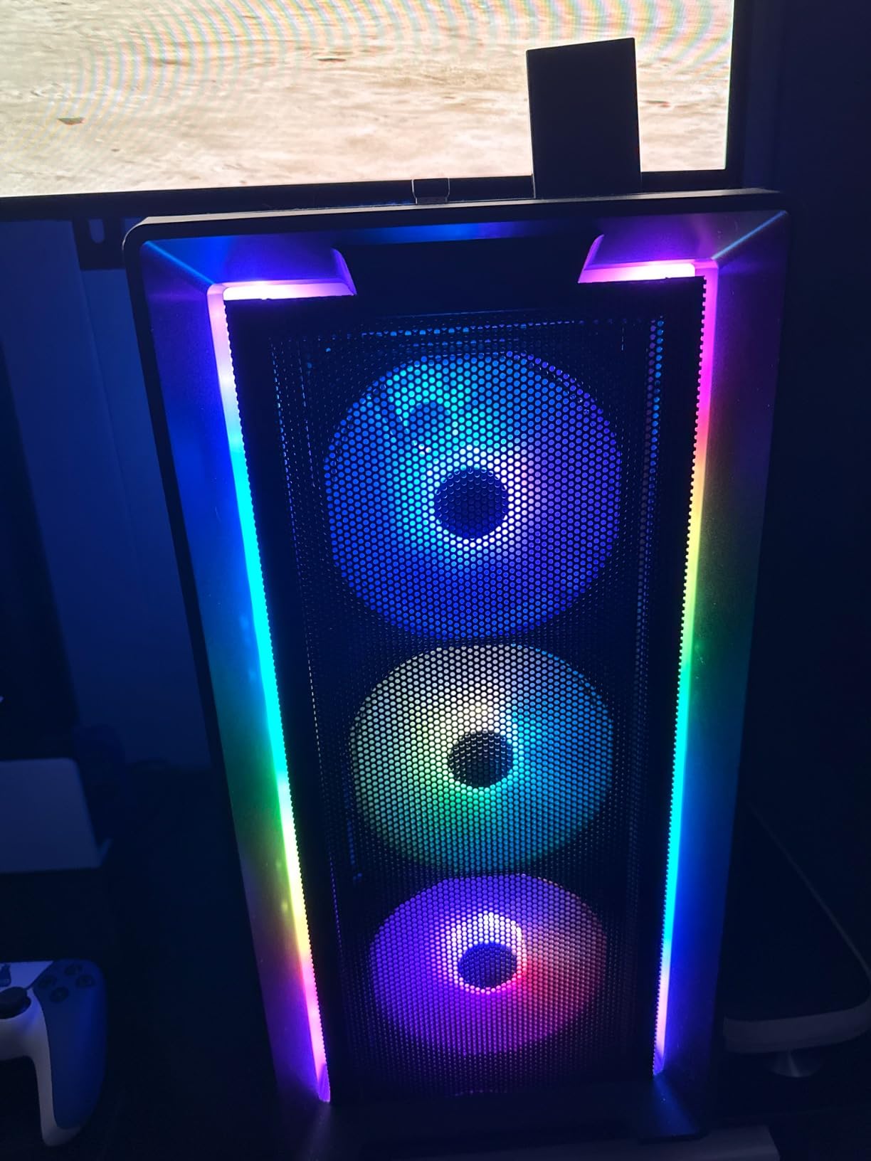 Skytech Gaming O11 Vision Gaming PC, AMD Ryzen 7 9850X3D 4.7GHz, NVIDIA RTX 5070 Ti 16GB VRAM, 2TB Gen4 NVMe SSD, 32GB DDR5 RAM 5600, 850W Gold ATX 3 PSU, 360 ARGB AIO, WI-FI 5, Windows 11, Desktop customer photo 2