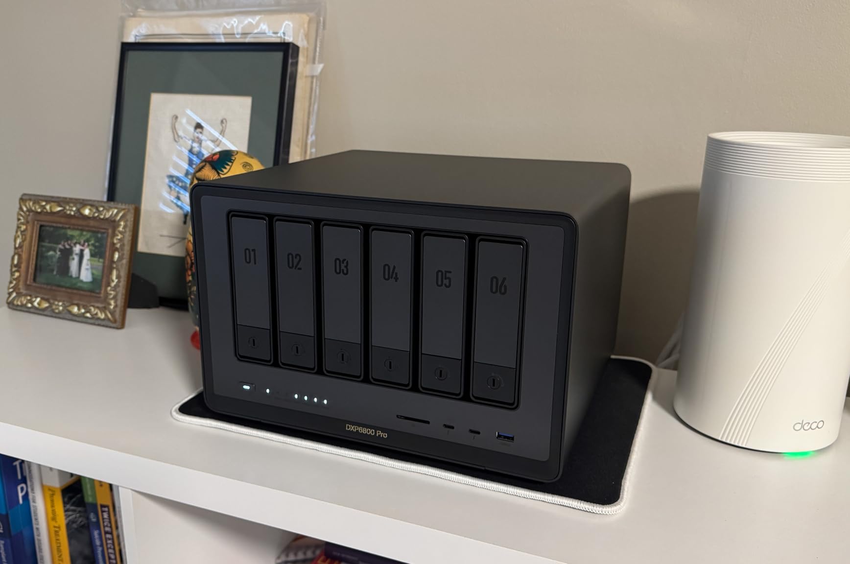 UGREEN NAS DXP4800 GT 4-Bay Desktop NAS, AMD R2514 CPU, 8GB DDR4 RAM | 2x 10GbE, 2X M.2 NVMe Slots, 4K HDMI Ideal for Smart Home Enthusiasts, Office Teams, Network Attached Storage (Diskless) customer photo 1