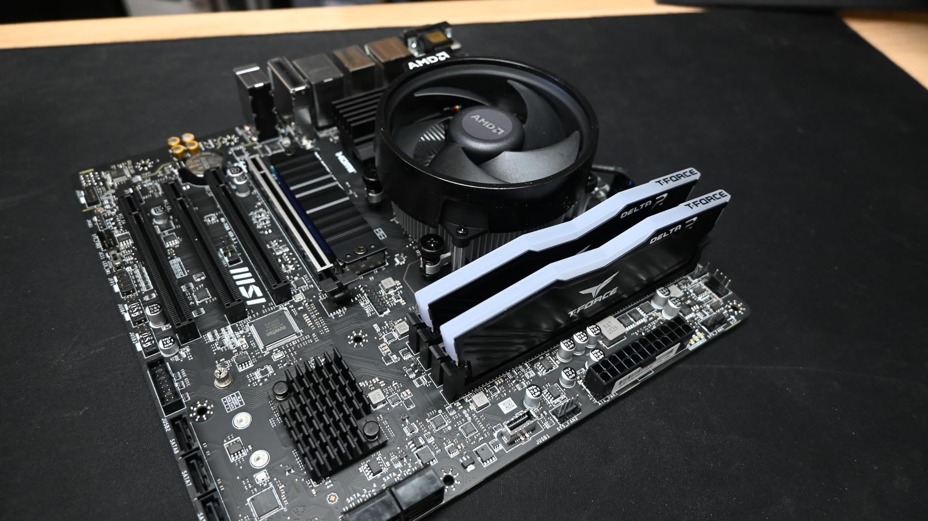 Newegg Motherboard CPU Memory Combo - PRO B550M-VC WiFi Bundle with Ryzen 5 5500 and T-Force Delta RGB 16GB (2 x 8GB) TF3D416G3200HC16FDC01 customer photo 2
